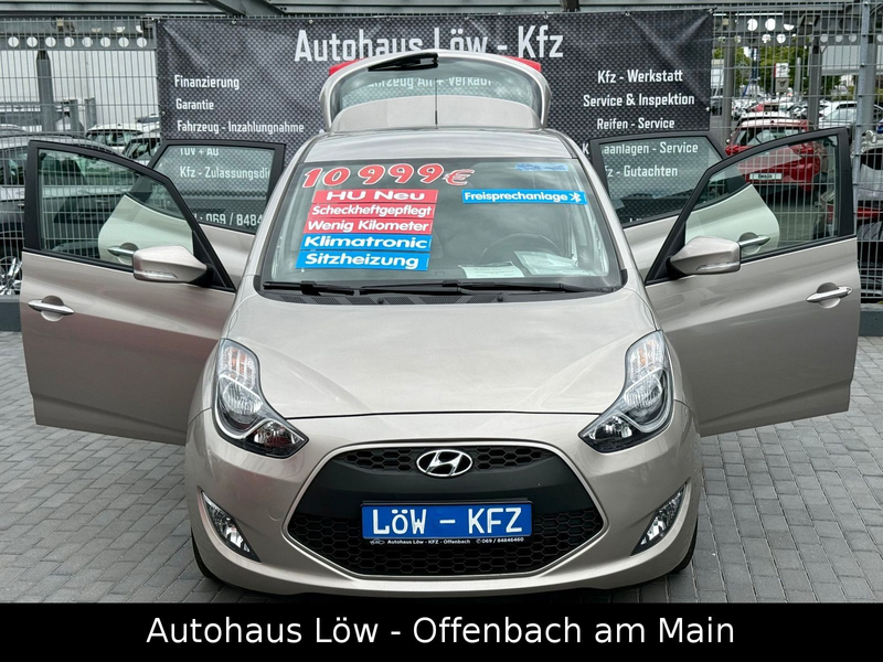Hyundai iX20 AUTOMATIK TÜV NEU SCHECKHEFT SR+WR AHK