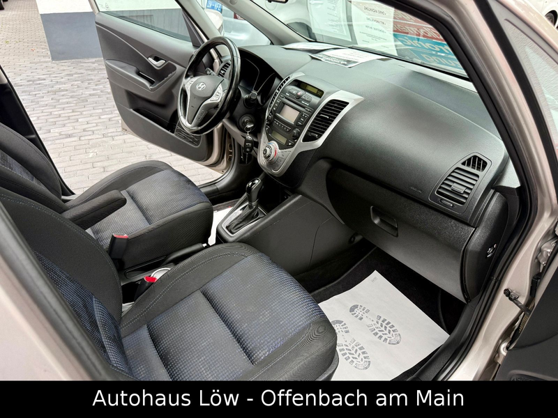 Hyundai iX20 AUTOMATIK TÜV NEU SCHECKHEFT SR+WR AHK — photo 7
