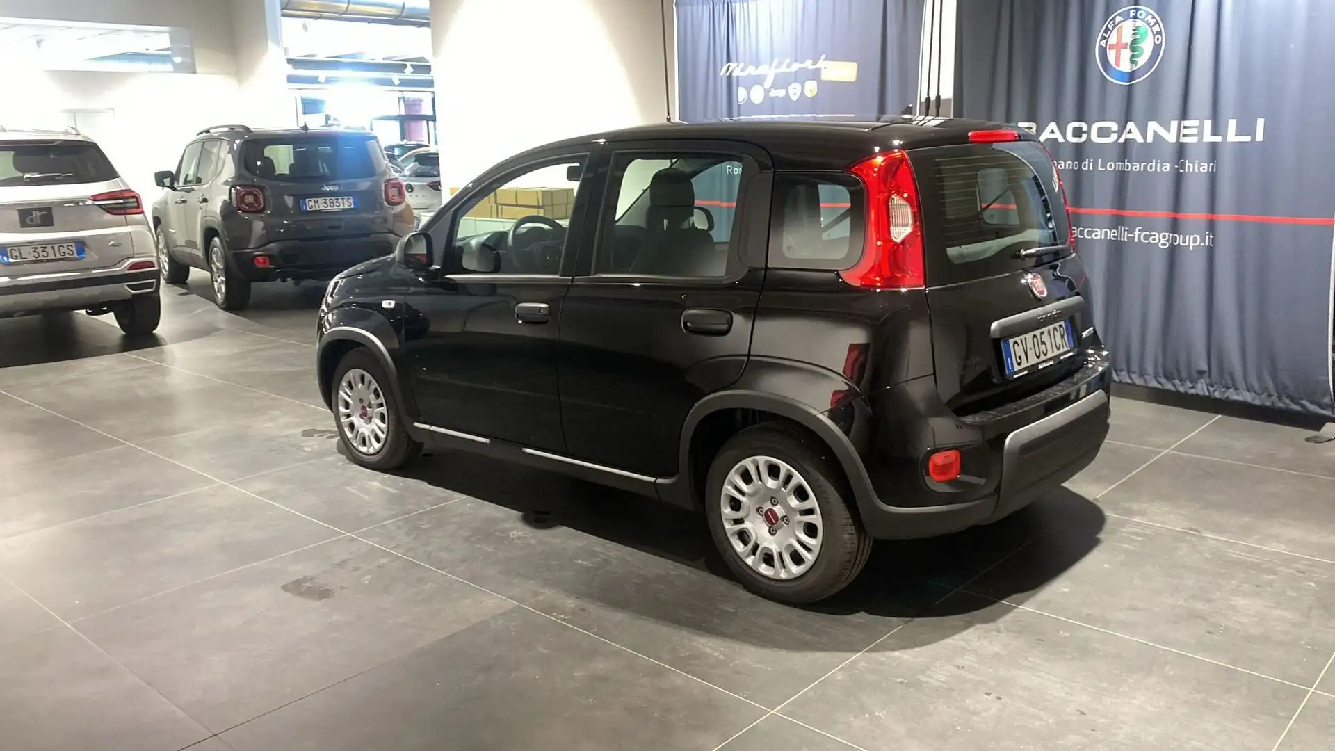 Fiat Panda 1.0 FireFly S&S Hybrid Negro - 2