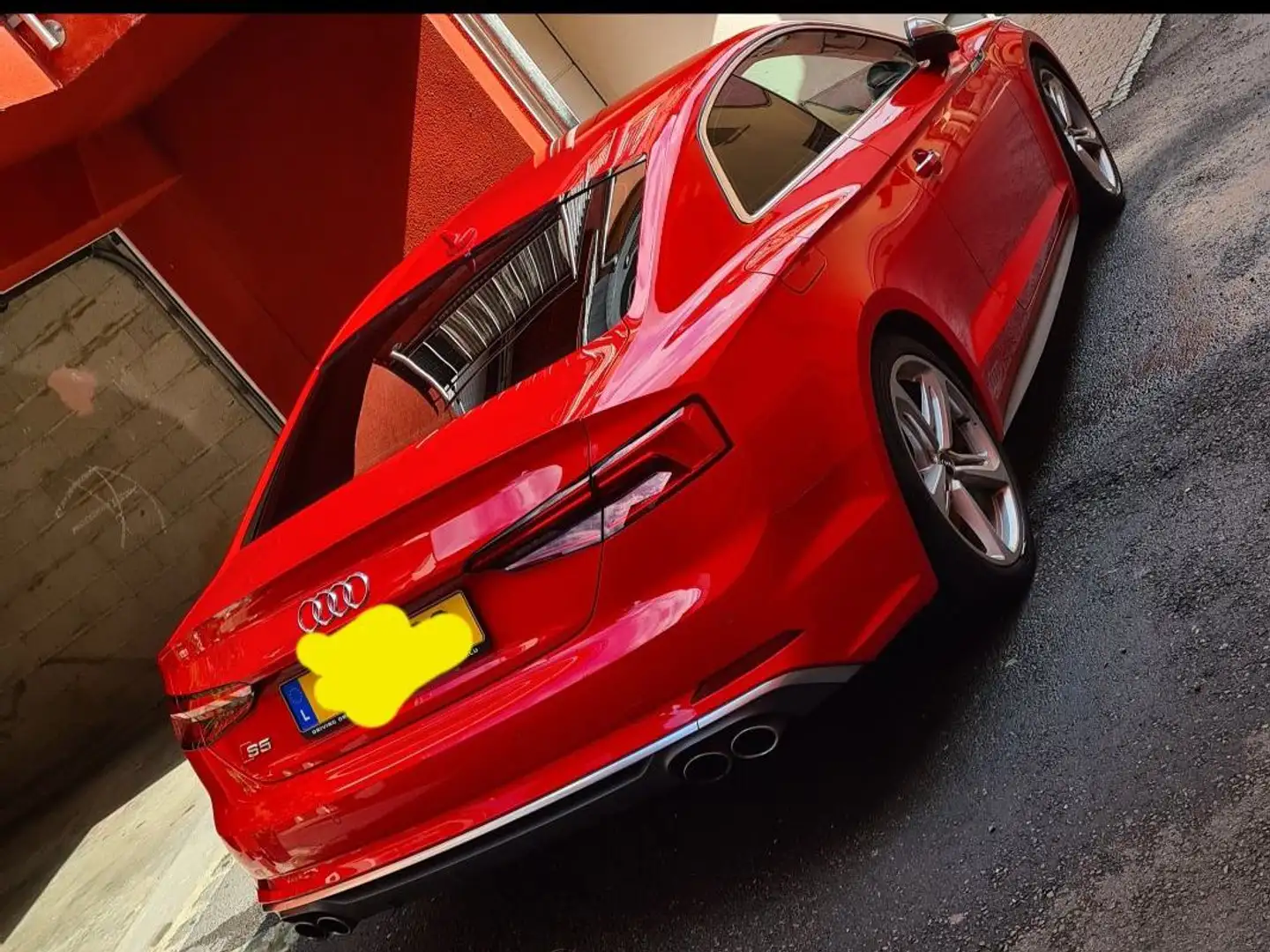 Audi S5 Audi S5 Rouge - 1