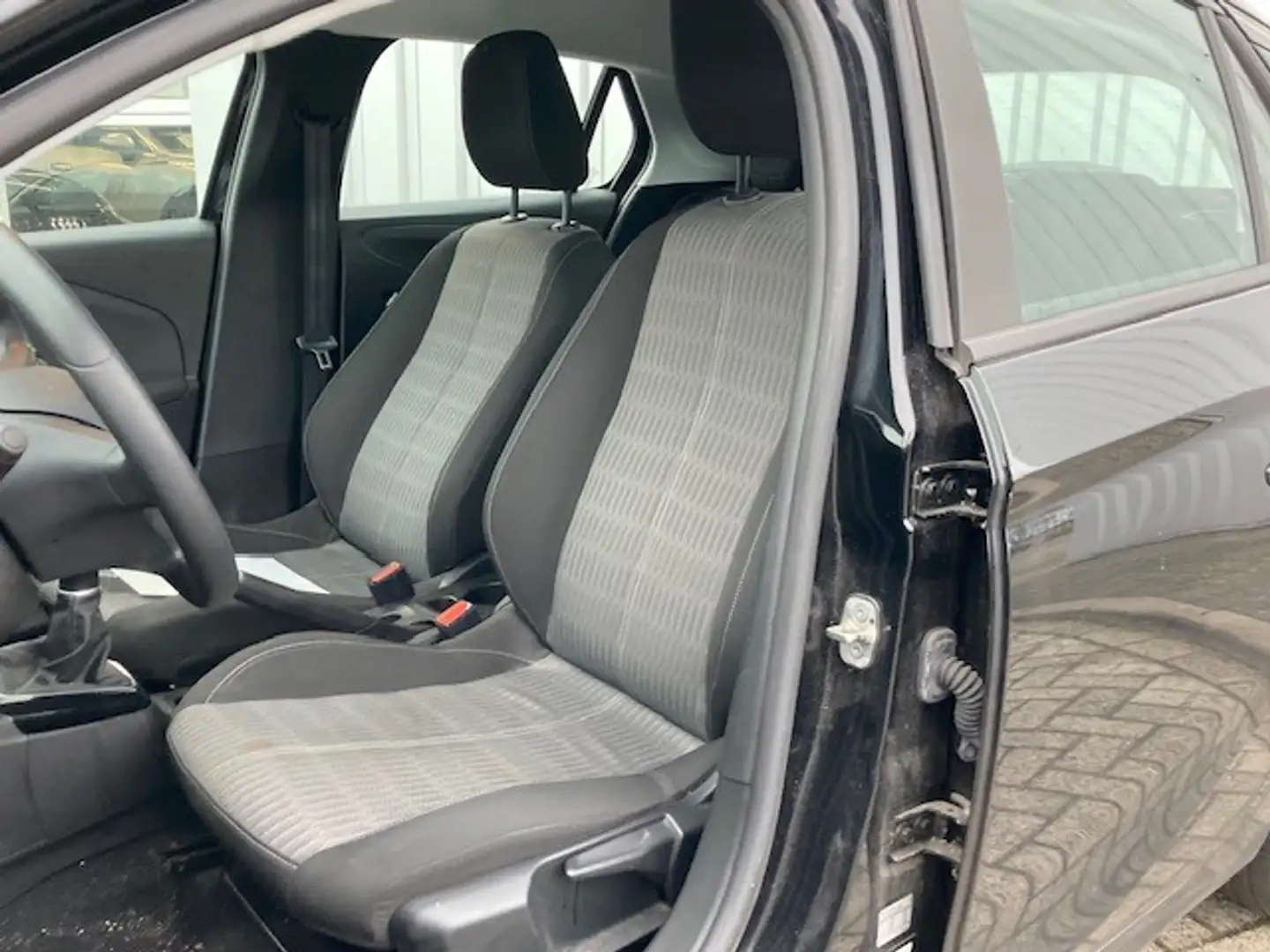 Opel Corsa 1.2 Edition 74pk | Navigatie via app connect | Cru Noir - 2