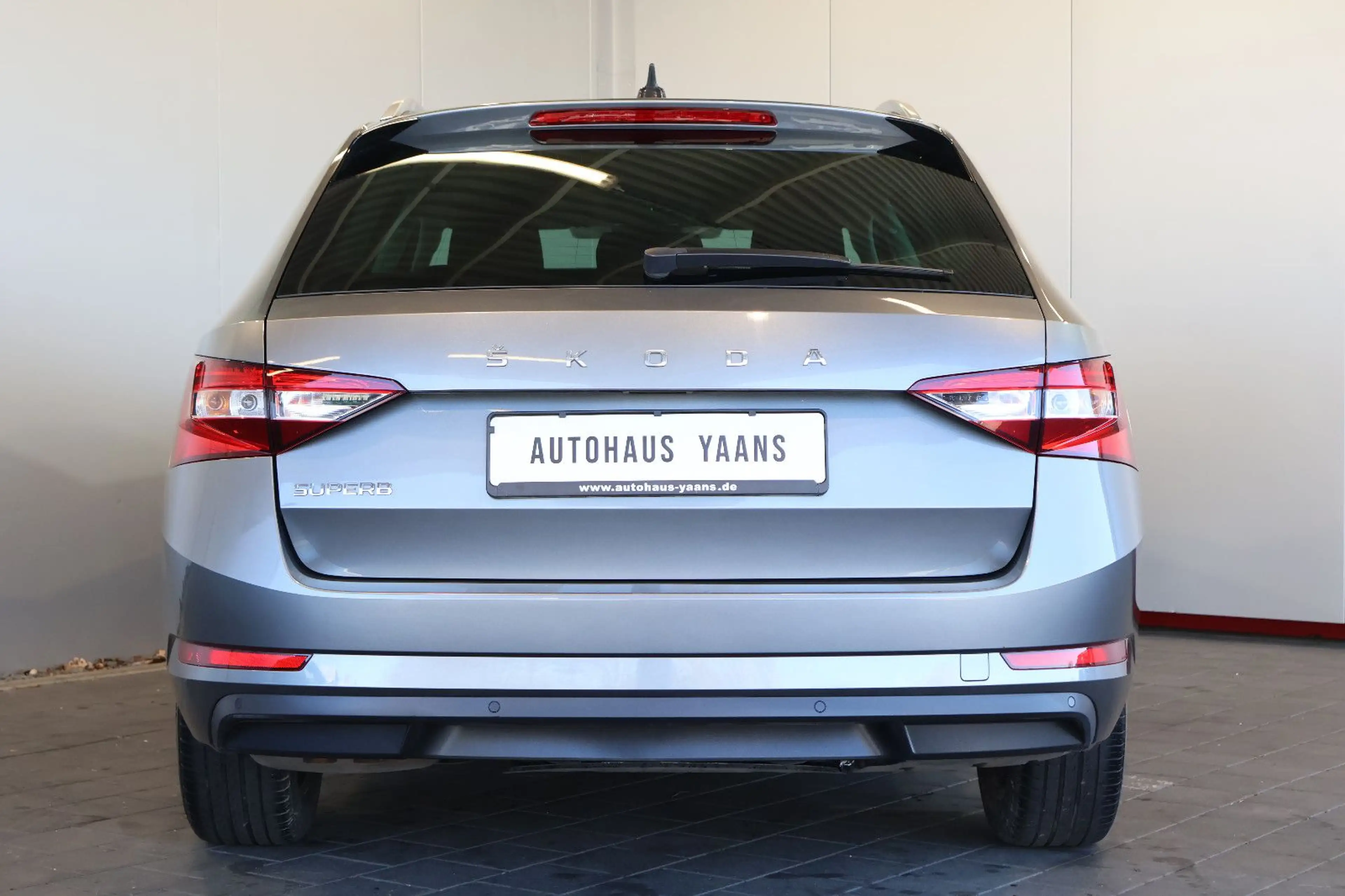 Skoda Superb 2.0 TDI Ambition AID+ACC+LED+CARPLAY — photo 5