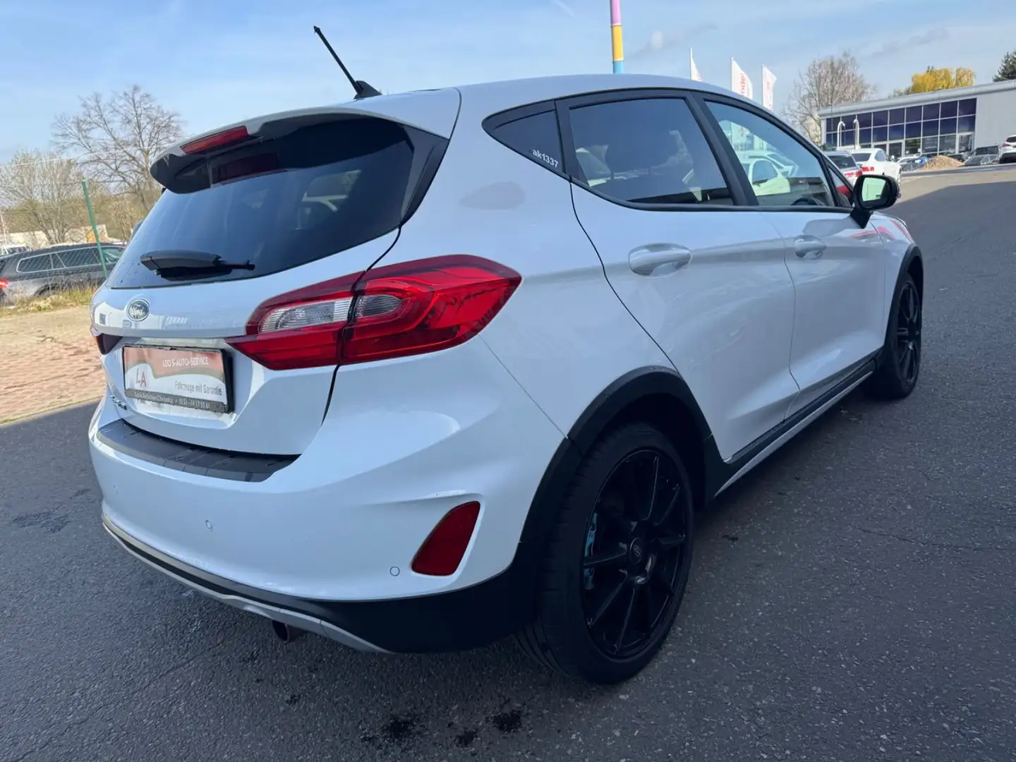 Ford Fiesta Active Plus Weiß - 2