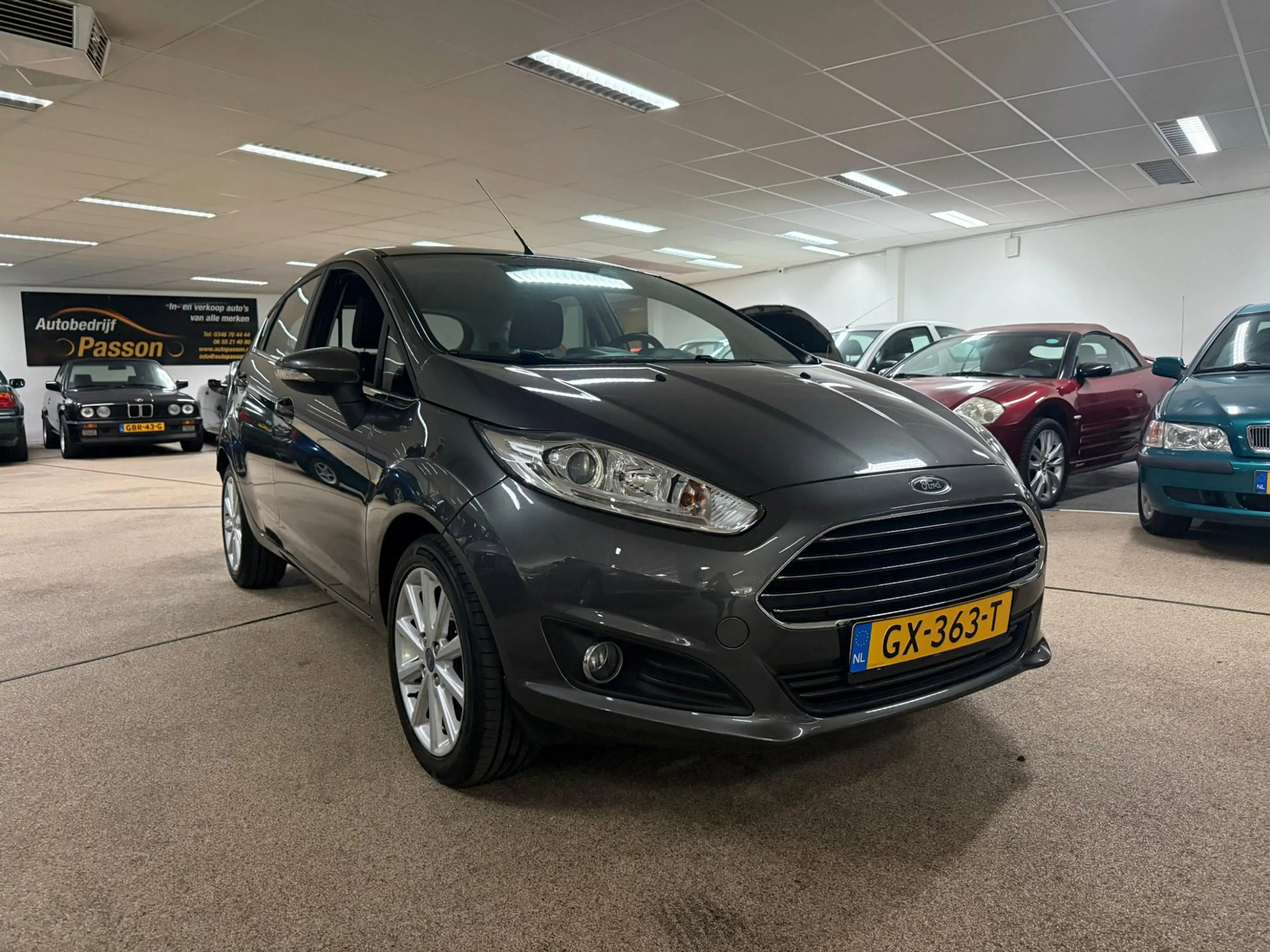 Ford Fiesta 1.0 Titanium zeer netjes en 100000km Nap! Nieuwe A — photo 2