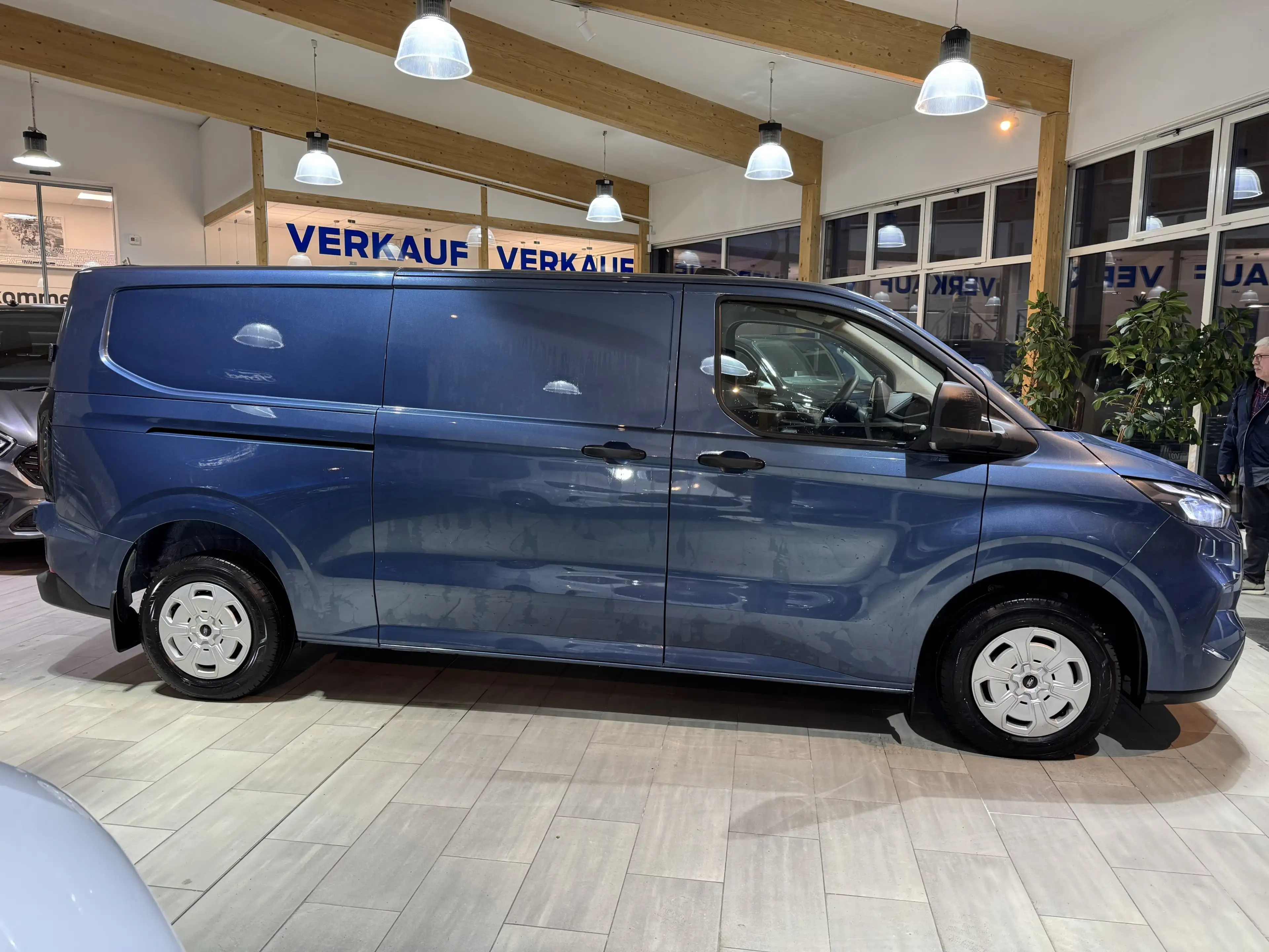 Ford Transit Custom Kasten 320 L2 Trend FWD — photo 4