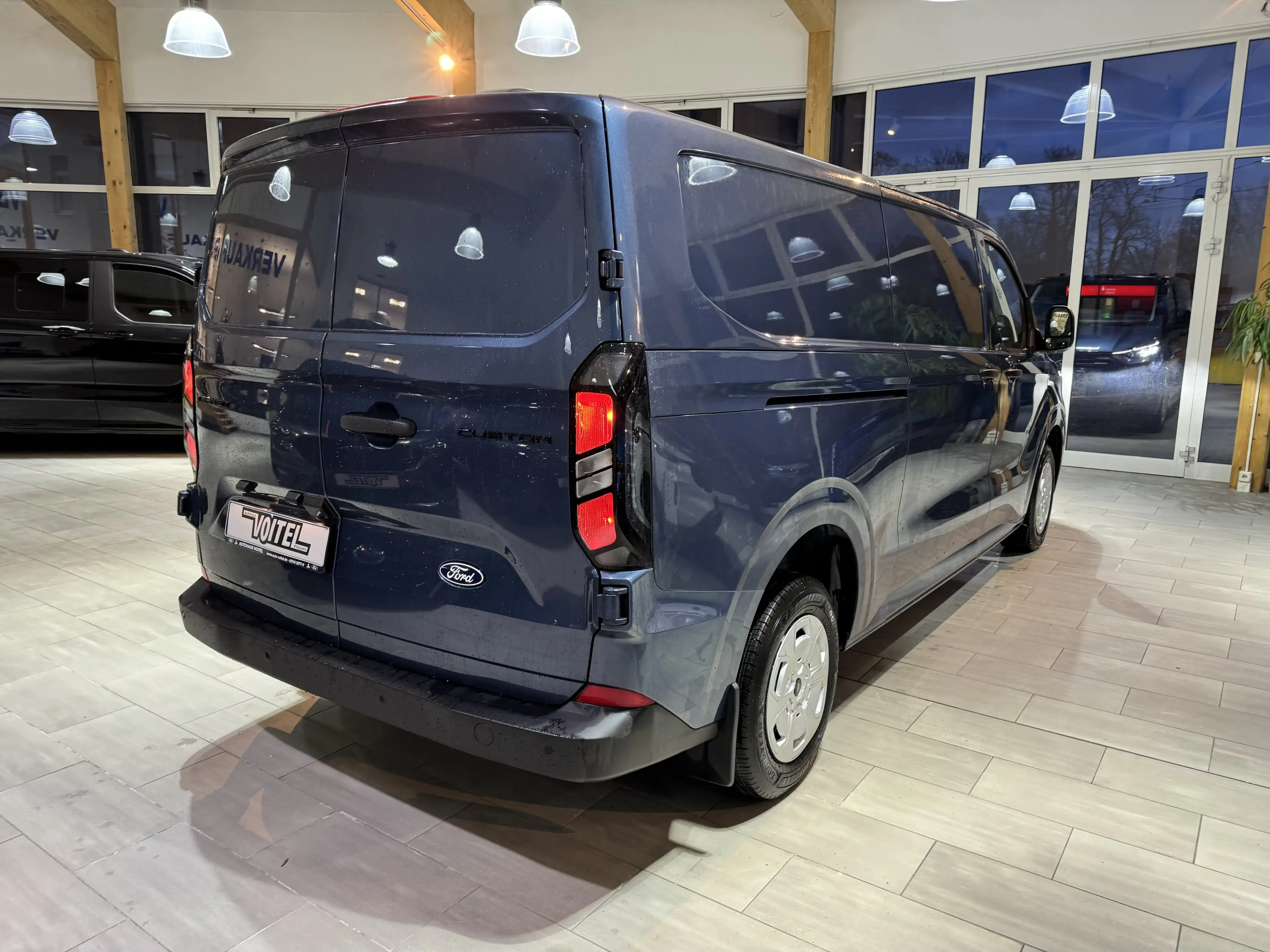 Ford Transit Custom Kasten 320 L2 Trend FWD — photo 5