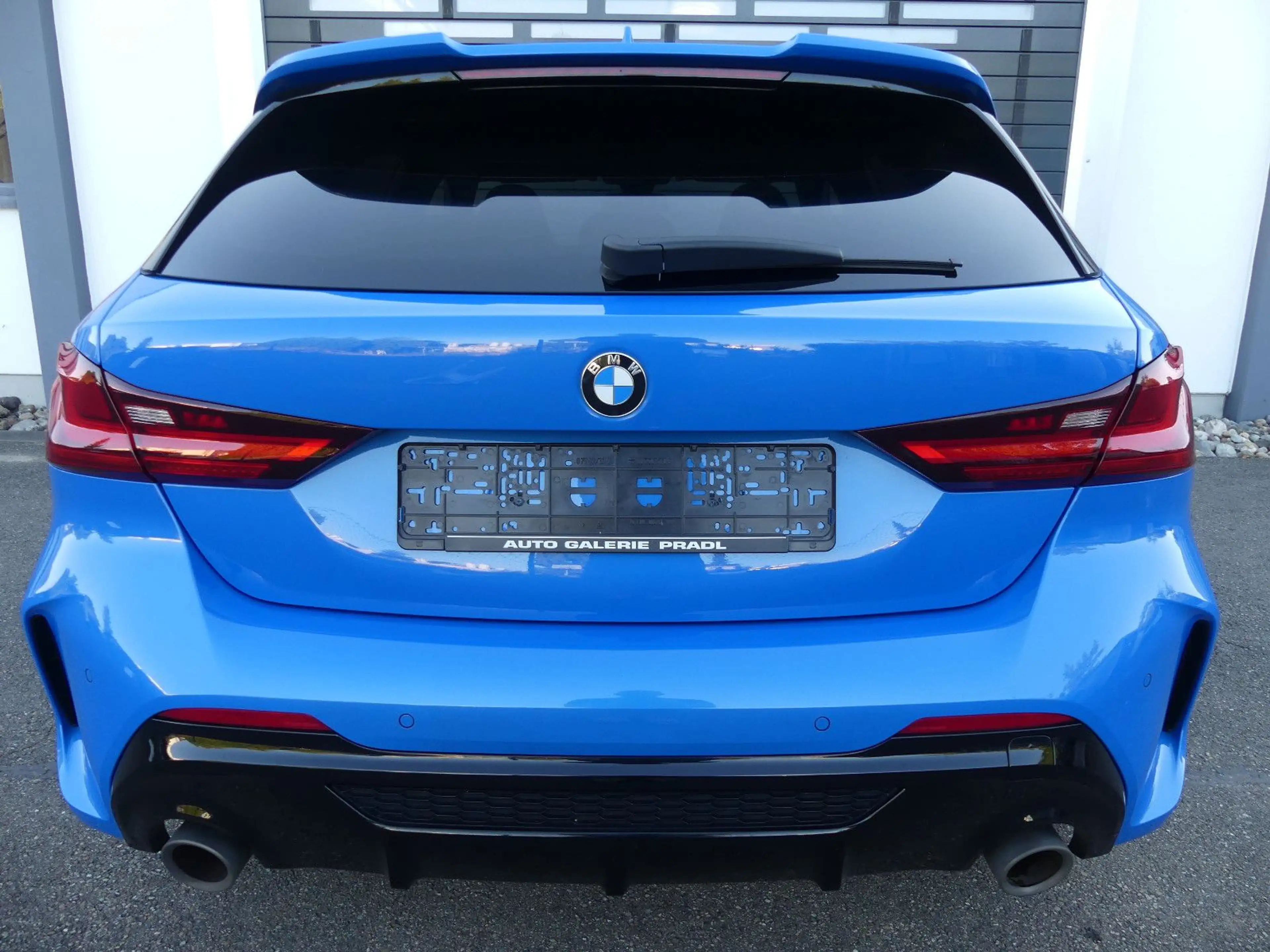 BMW 135 i xDrive M Sitze/Pano/Virtual/HuD/Keyless — photo 6