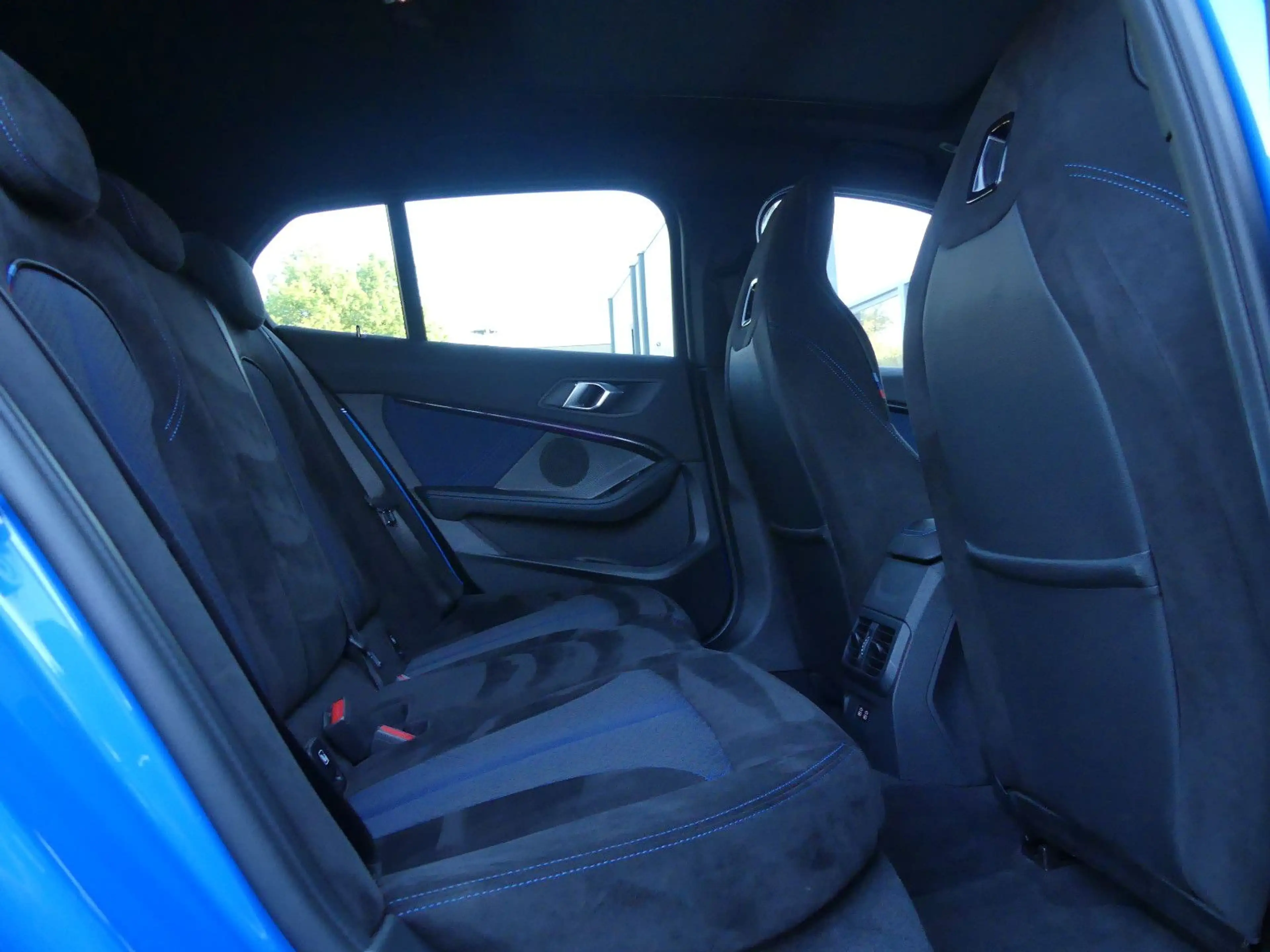 BMW 135 i xDrive M Sitze/Pano/Virtual/HuD/Keyless — photo 15