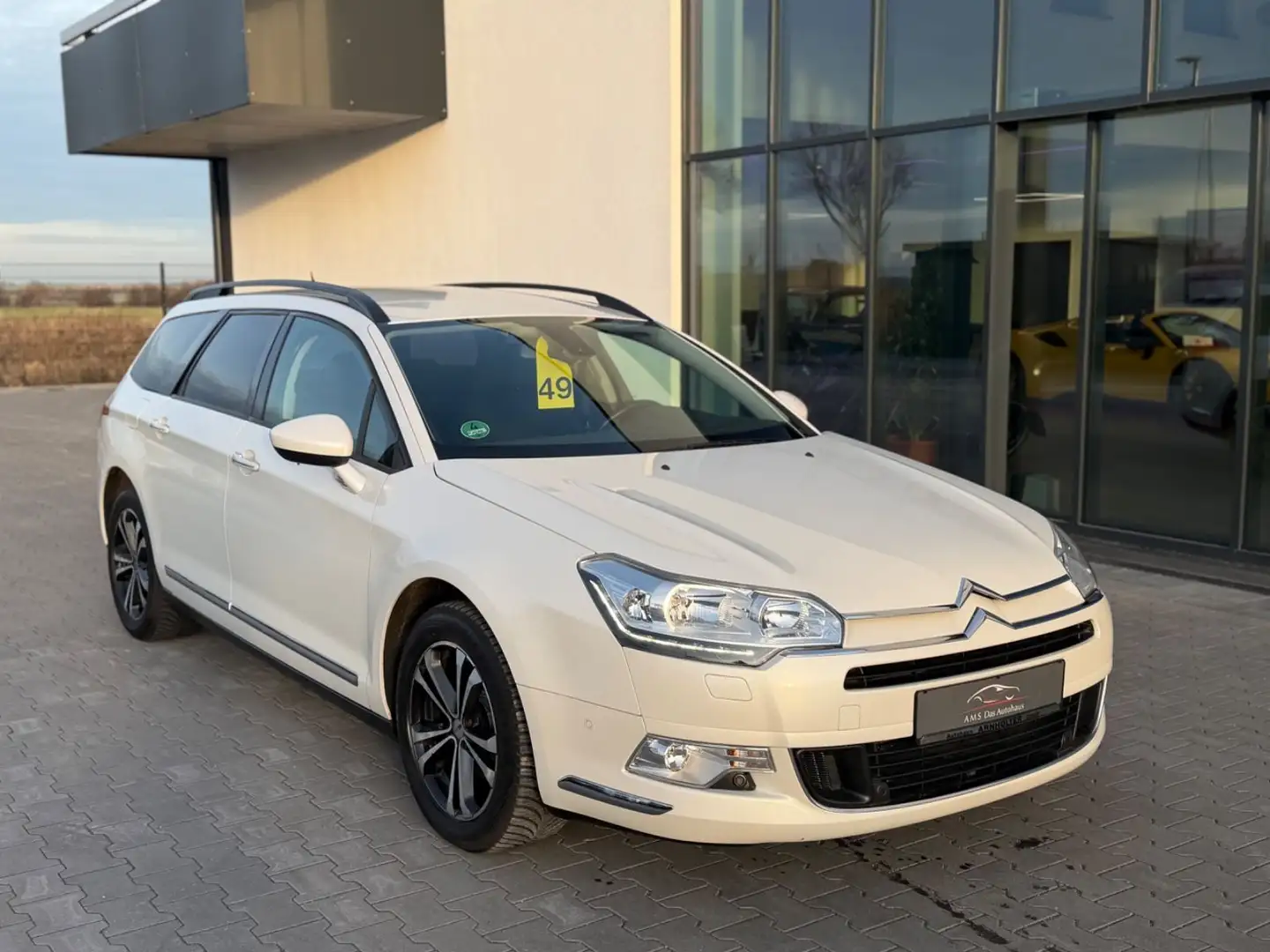 Citroen C5 Tourer Business Class 2.0 HDI Autom. Navi Weiß - 2