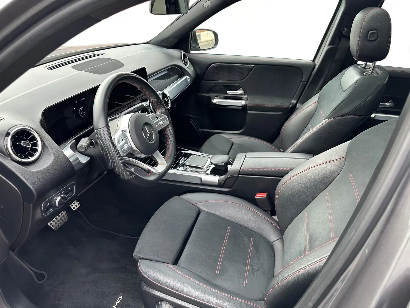 Mercedes-Benz GLB 220 GLB 220d 4Matic 8G-DCT AMG Line Plateado - 2