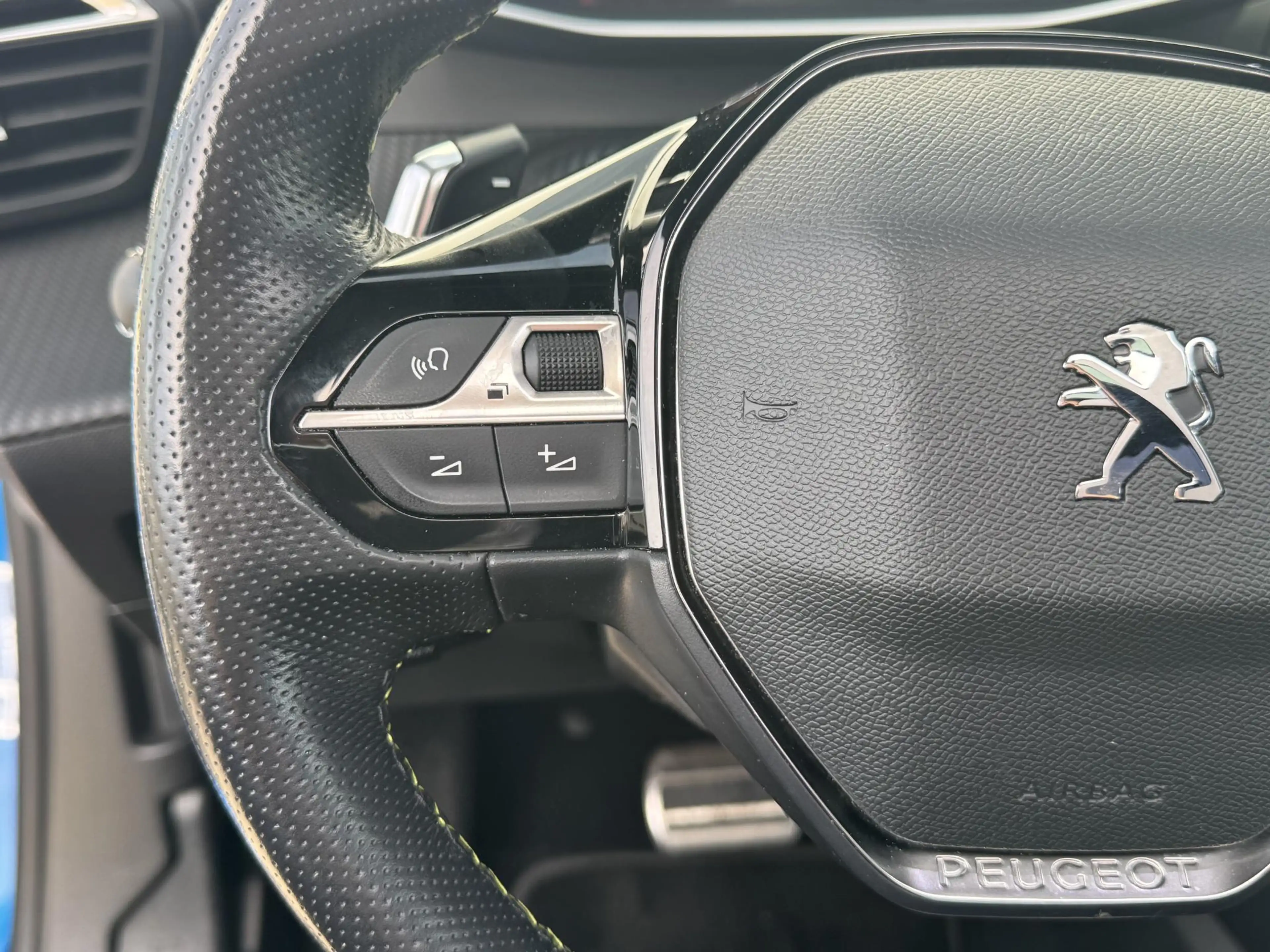 Peugeot 2008 1.2 PureTech GT 130 PK l Automaat | Panoramadak | — photo 13