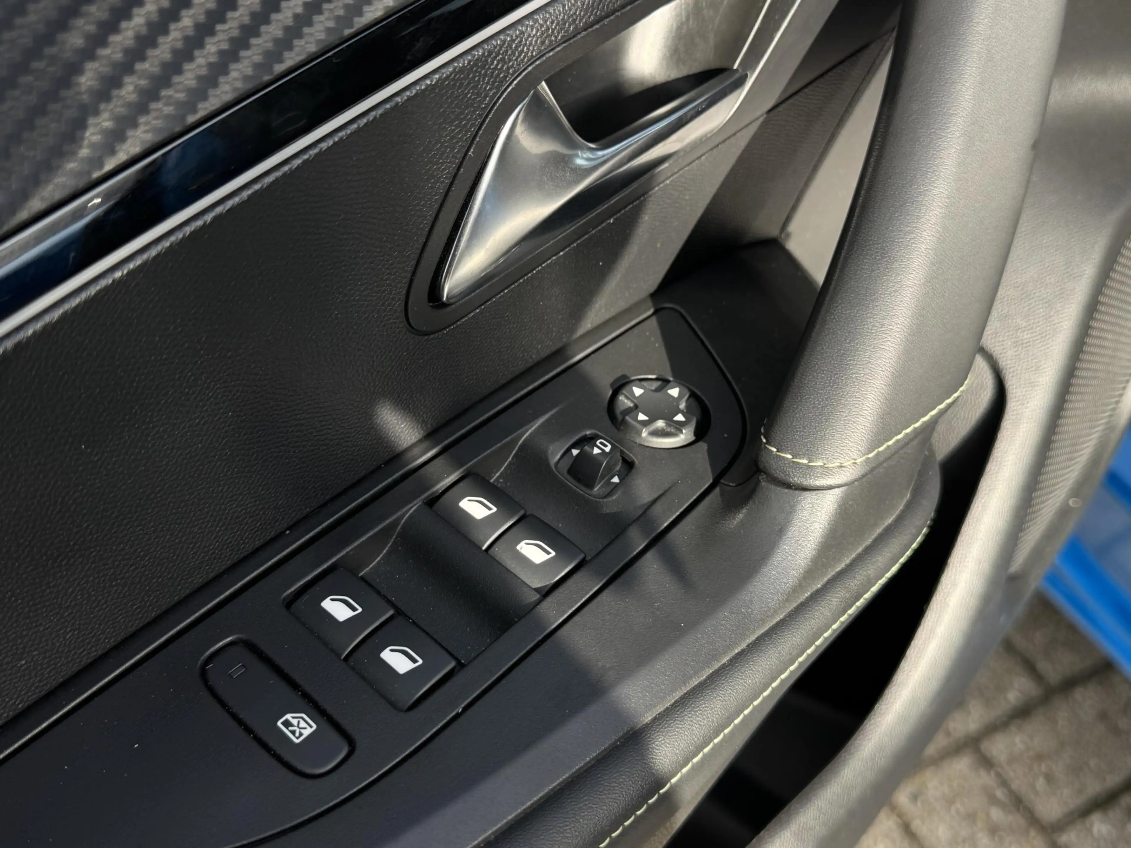 Peugeot 2008 1.2 PureTech GT 130 PK l Automaat | Panoramadak | — photo 11