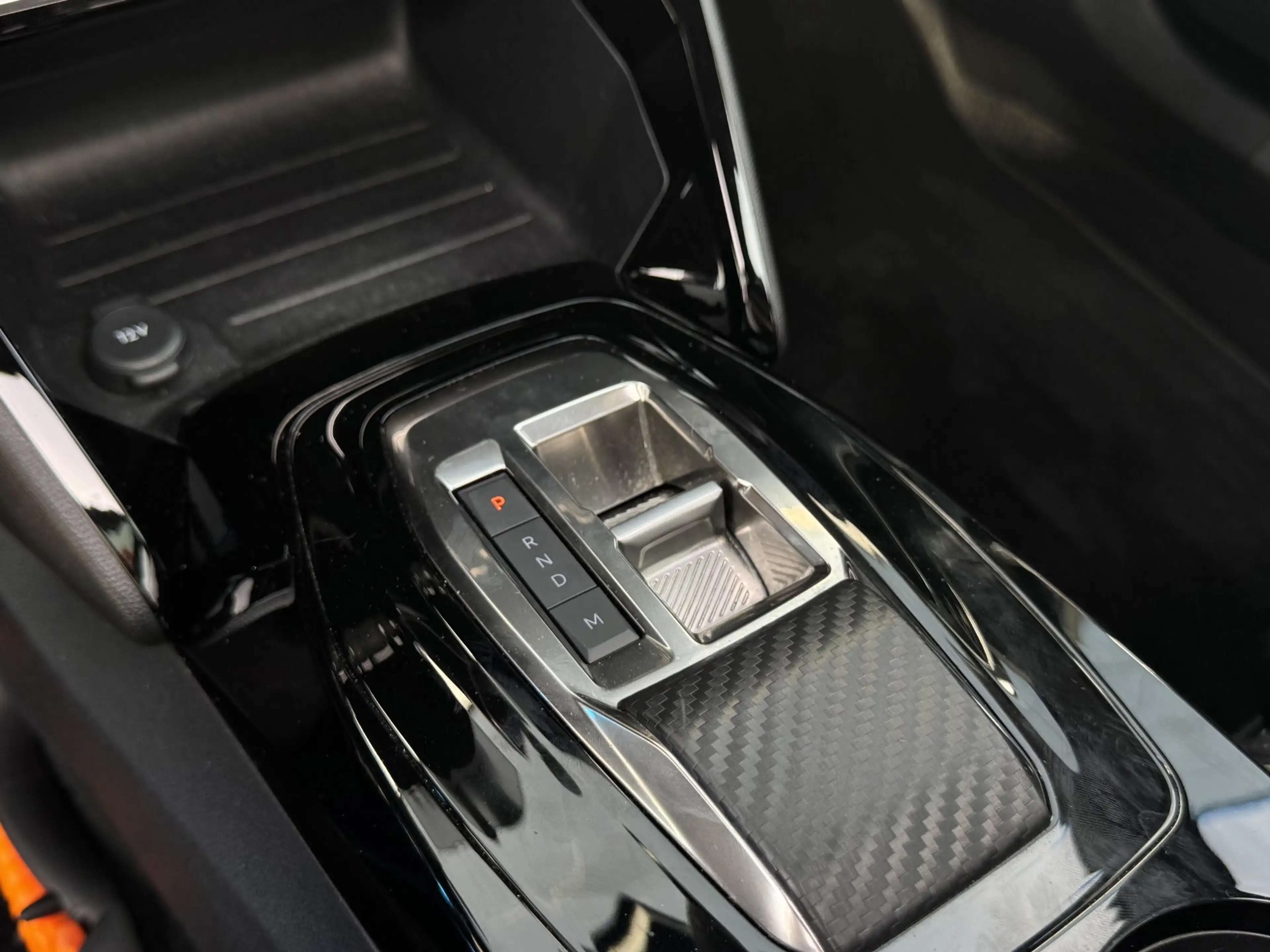 Peugeot 2008 1.2 PureTech GT 130 PK l Automaat | Panoramadak | — photo 15