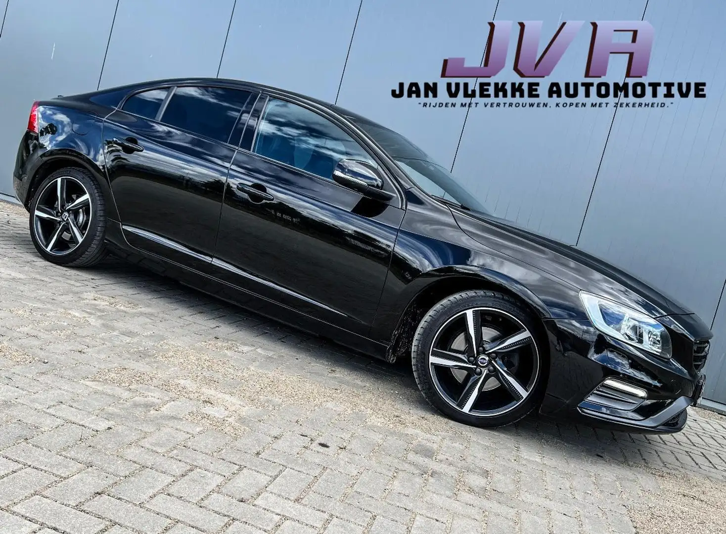 Volvo S60 2.0 D3 Nordic+ Polestar R-Design Negro - 1