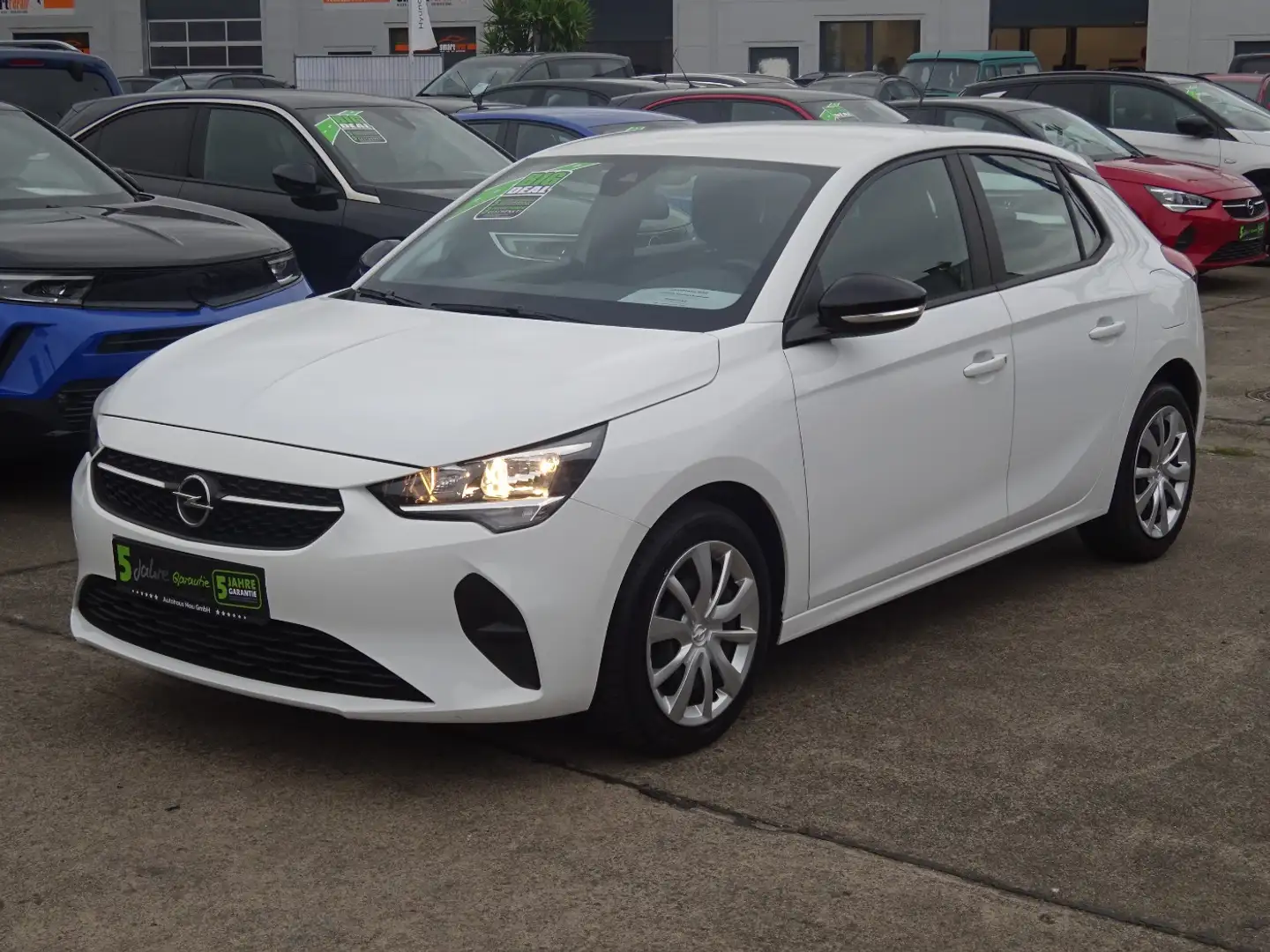 Opel Corsa 1.2 Edition Inspektionspaket BigDeal! Wit - 2