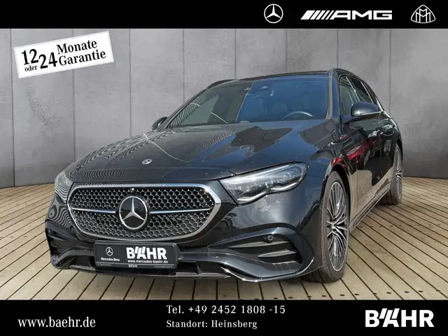 Mercedes-Benz 220 main image