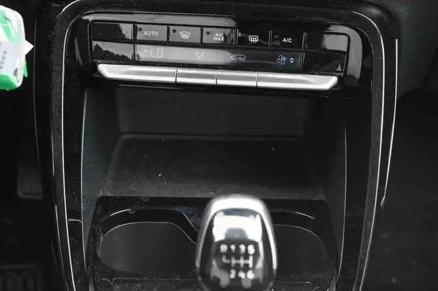 Citroen C3 view 15