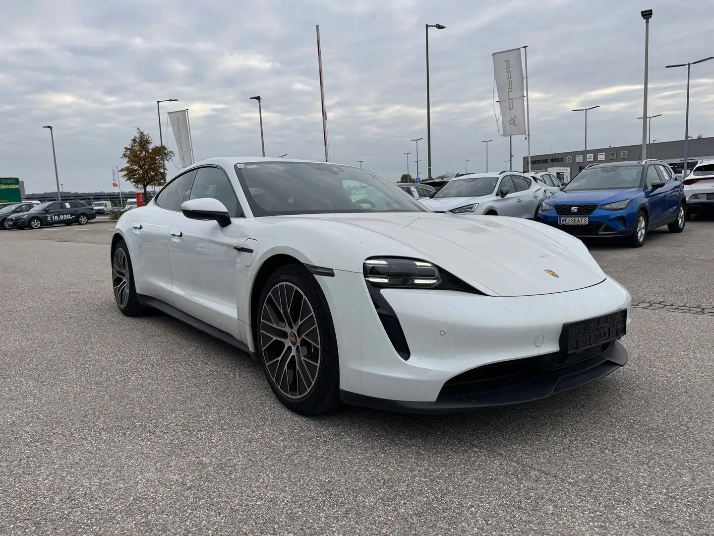 Porsche Taycan Blanco - 2