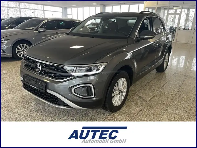 Volkswagen T-Roc Life 2.0 DSG KAMERA+IQ LIGHT+VIRTUELL+ACC