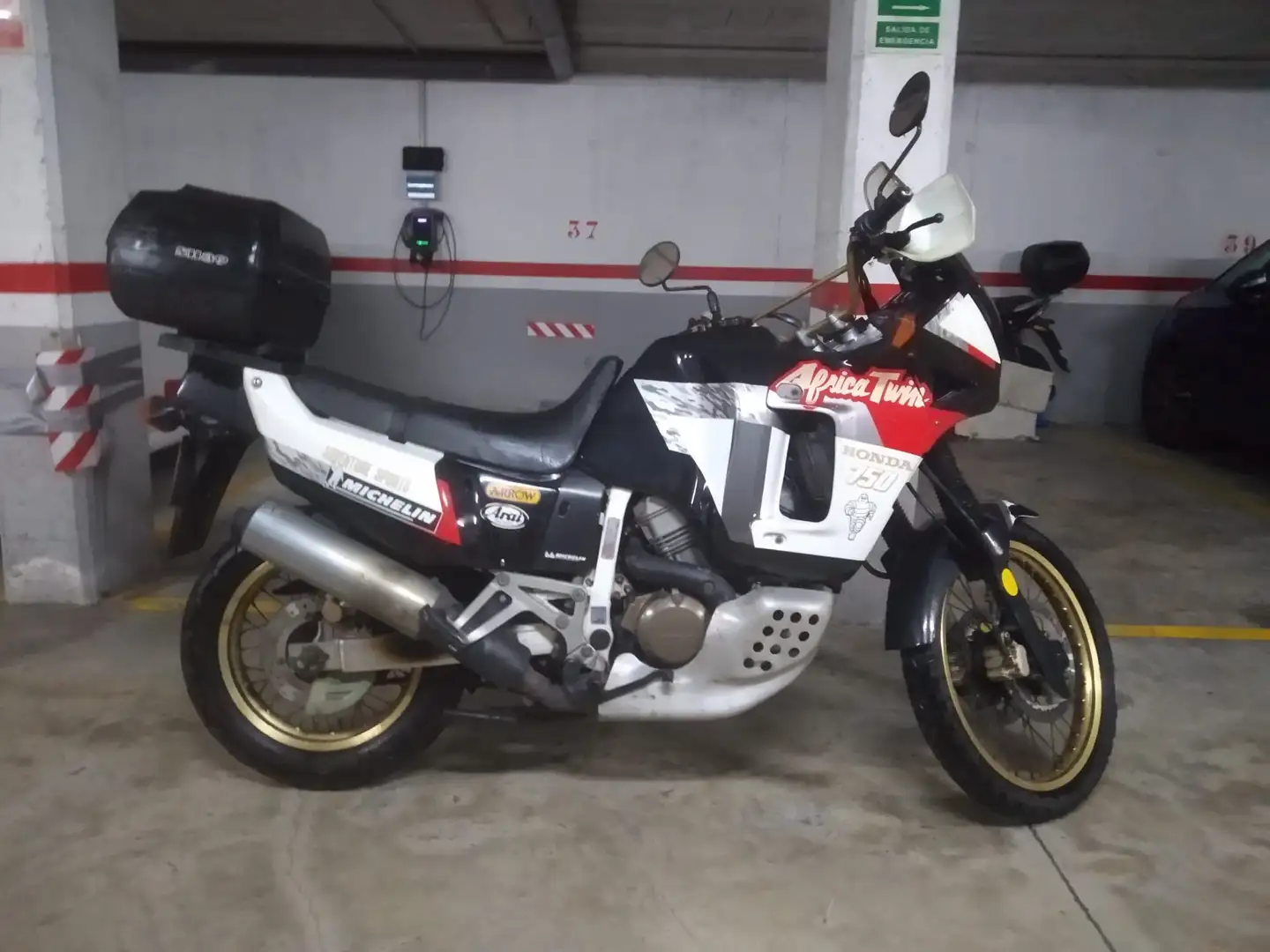 Honda XRV 750 Africa Twin RD04 año 1992 Negro - 2