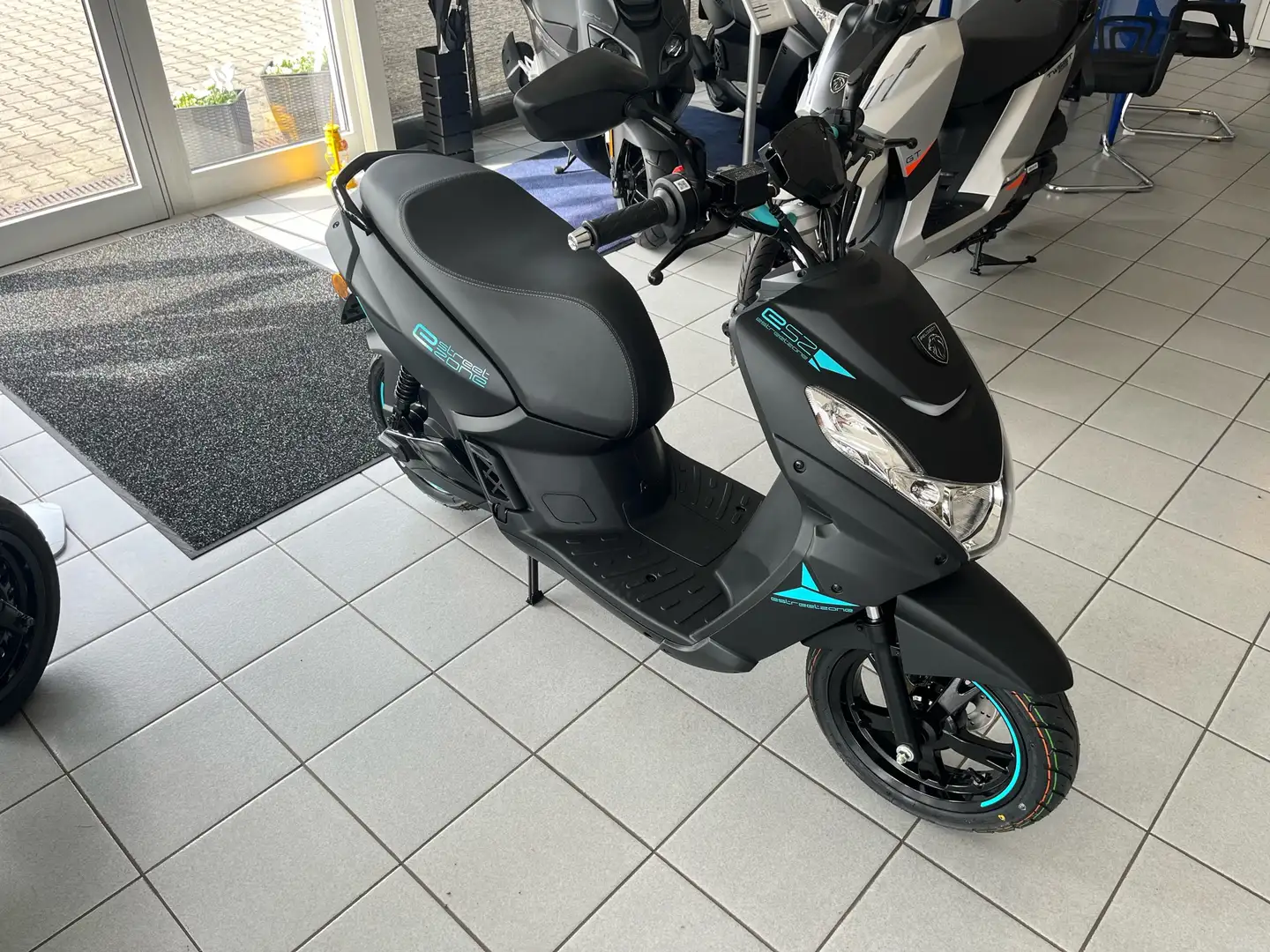 Peugeot Streetzone e-SZ ELEKTRO Schwarz - 2