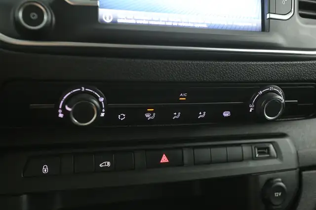 Toyota Proace view 14