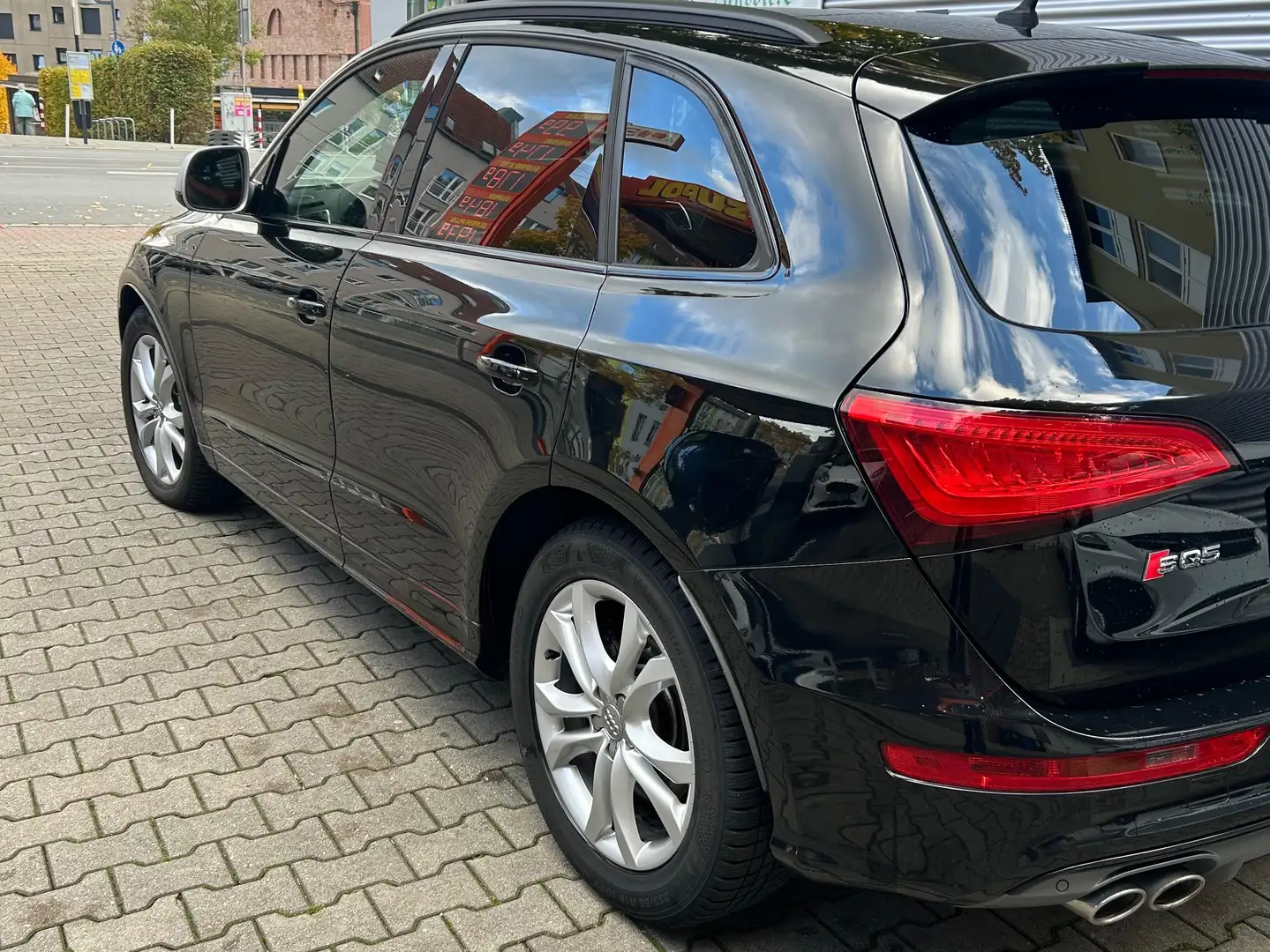 Audi SQ5 Q5 Diesel 3.0 TDI quattro tiptronic Schwarz - 2