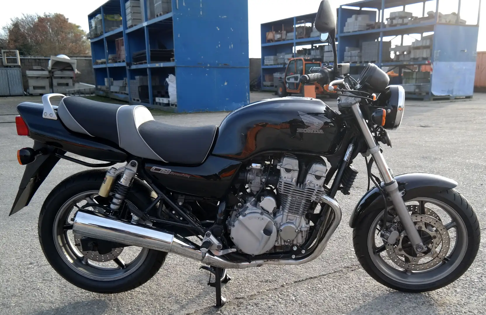 Honda CB 750 CB 750 Seven Fifty Fekete - 2