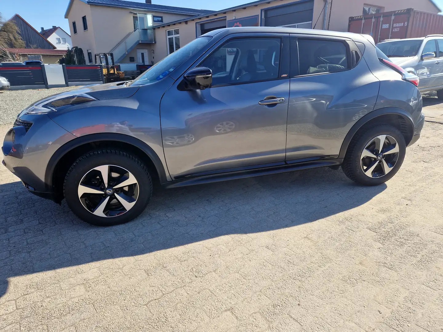 Nissan Juke Bose Personal Edition LED Automatik  360 Kamer Grau - 2