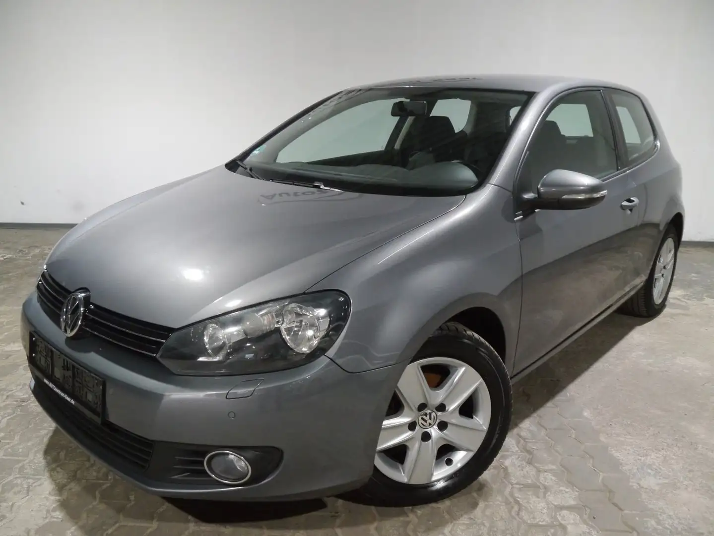 Volkswagen Golf 1.4 Comfortline Klima Sitzheizung Tüv Neu Gris - 2