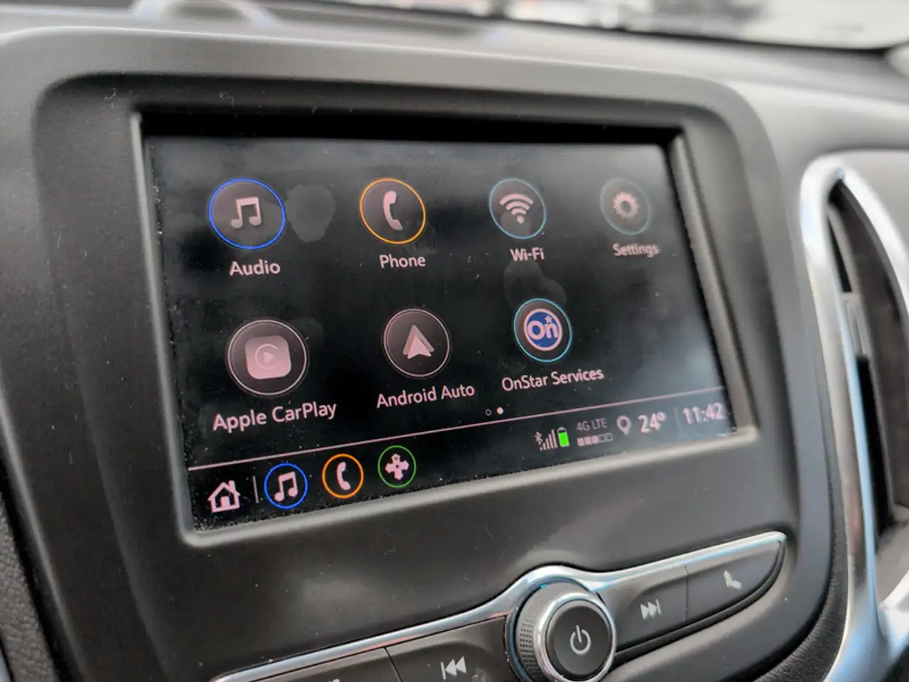 Chevrolet Equinox photo Chevrolet Equinox