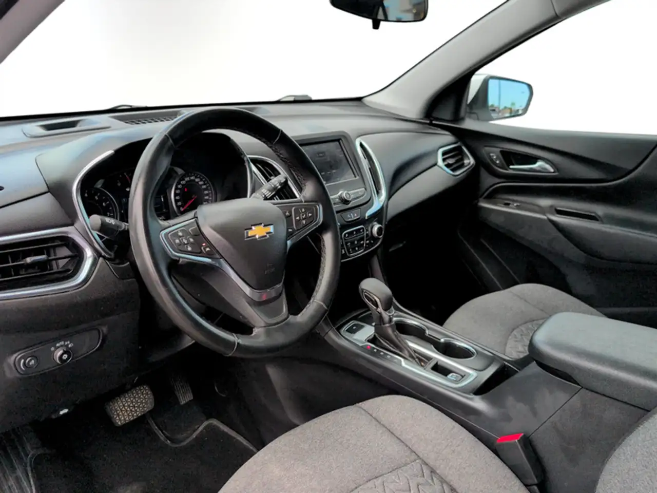Chevrolet Equinox photo Chevrolet Equinox
