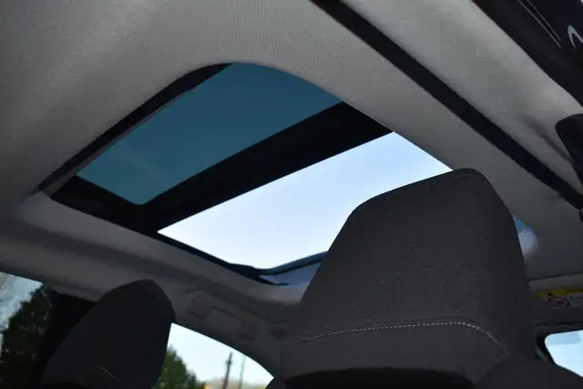 Citroen C4 view 10