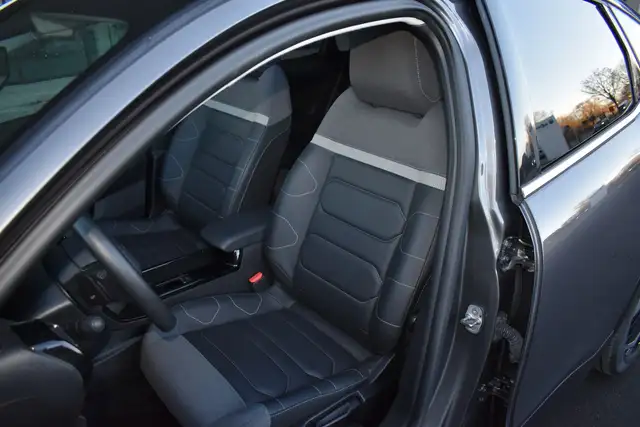 Citroen C4 view 14