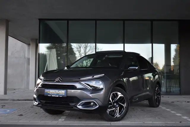 Citroen C4 main image