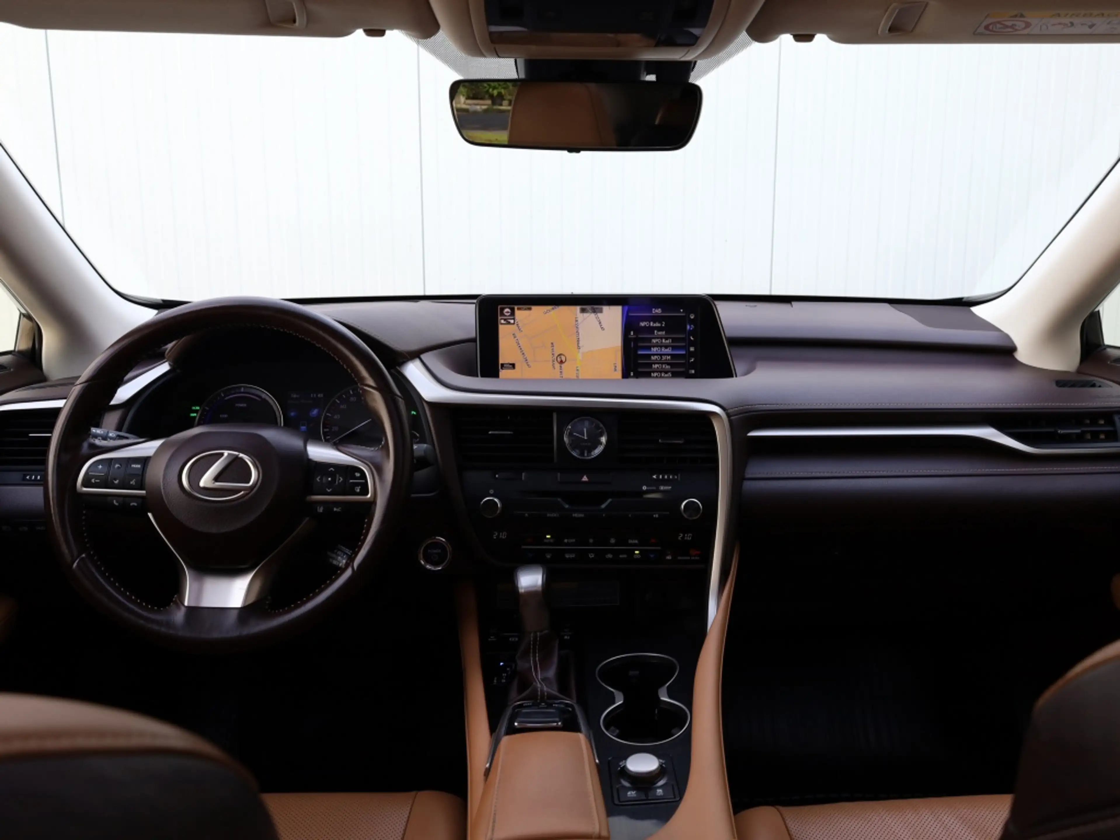Lexus RX 450h 4WD Luxury Line | Panoramadak | Head up | Stoelven — photo 3