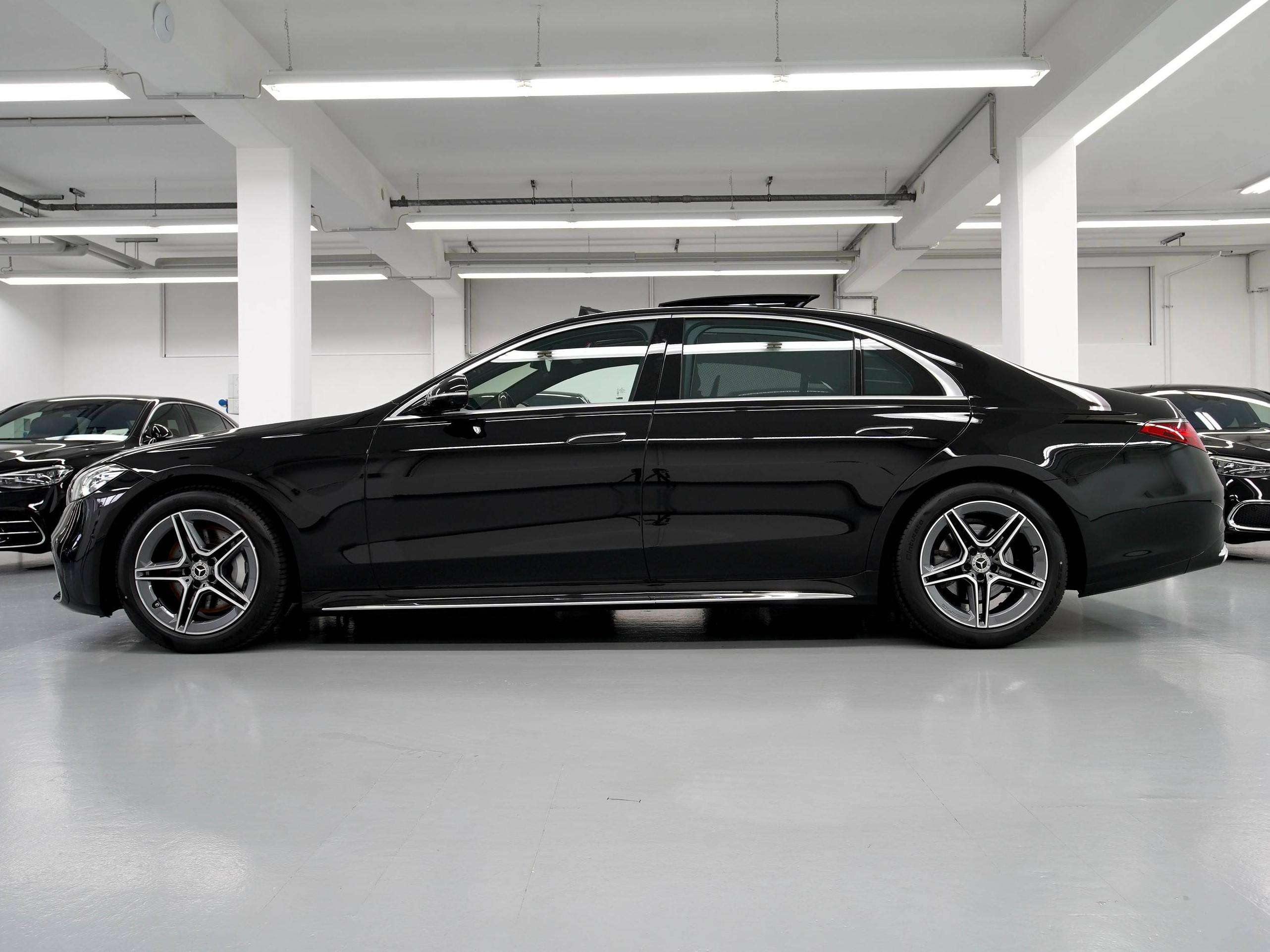 Mercedes-Benz S 450 2025 photo 4
