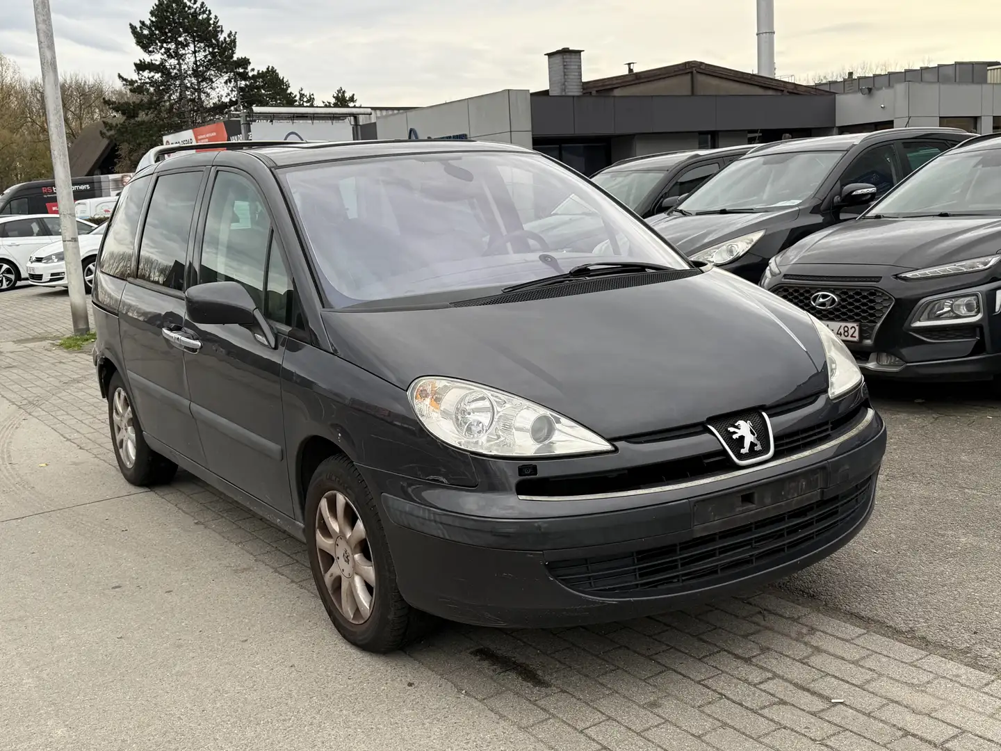 Peugeot 807 2.2 16v. ST Universal Mediterránea Gris - 2