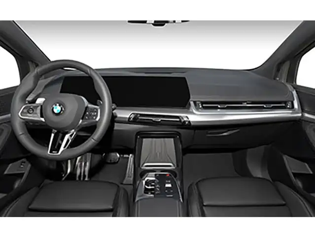 BMW 2 Series view 10