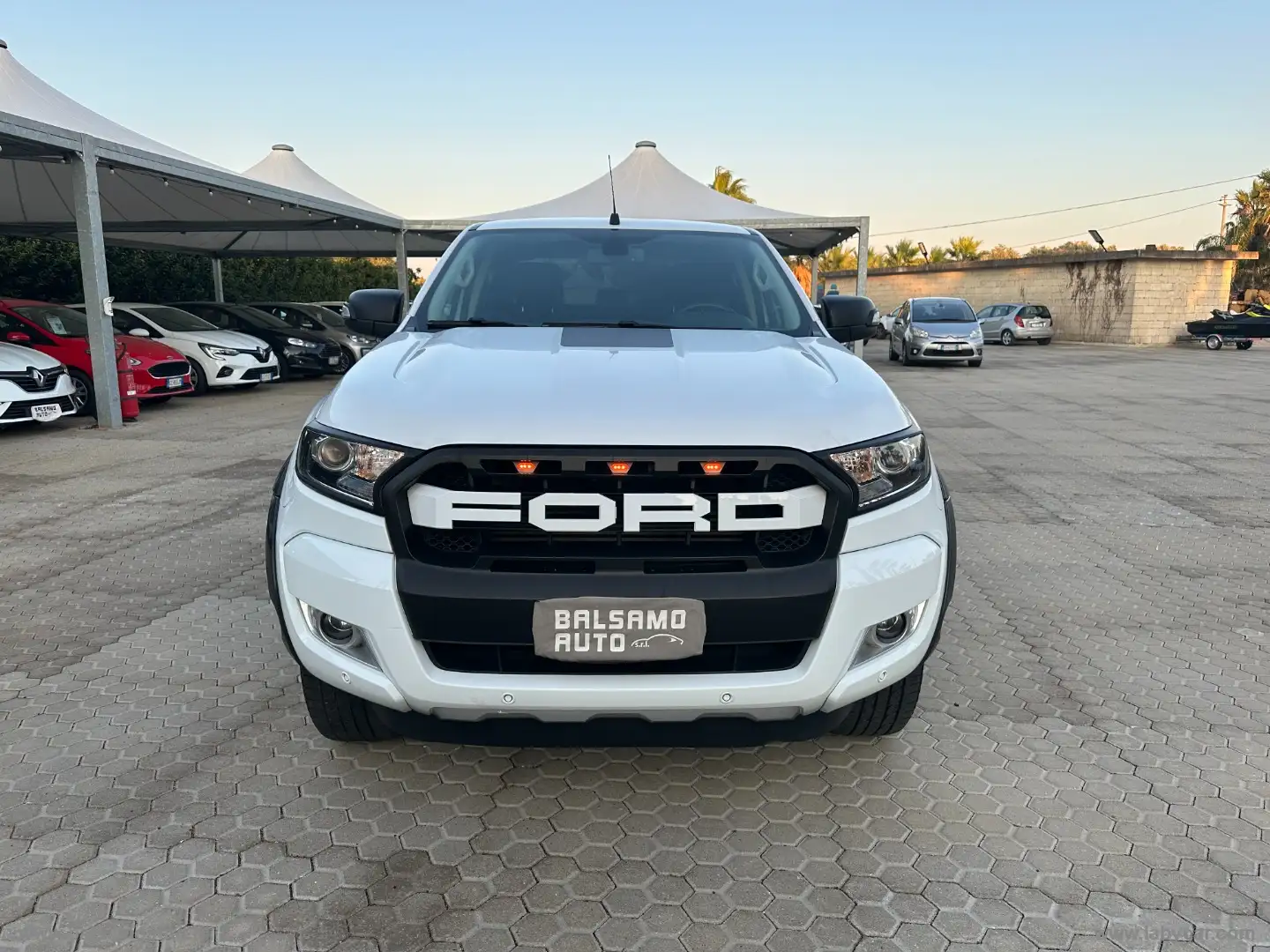 Ford Ranger 3.2 TDCi DC Limited 5pt. Blanc - 2