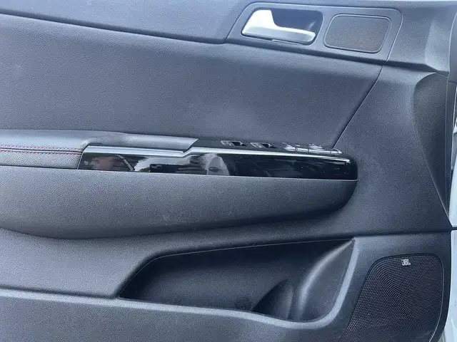 Kia Sportage view 5