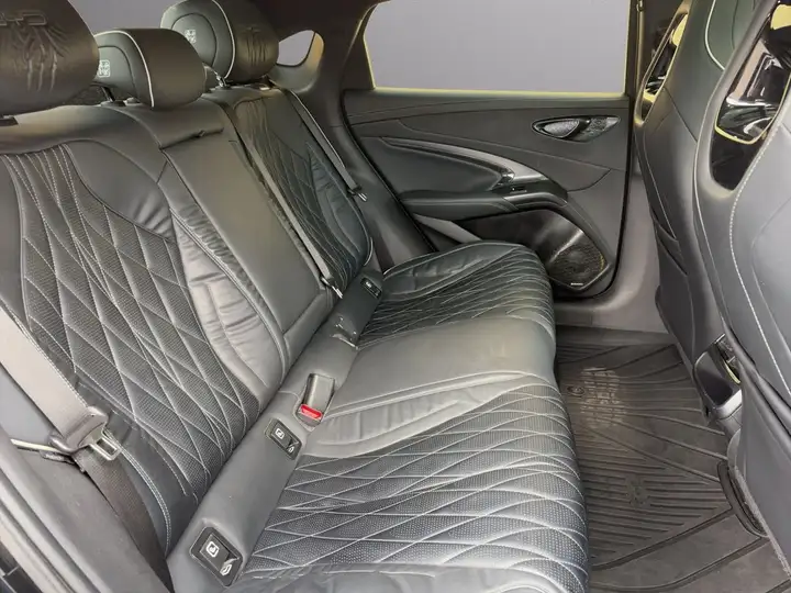 BYD Seal Design RWD 2024, foto 14