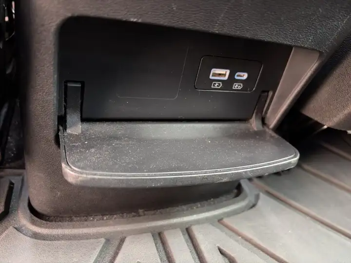 BYD Seal Design RWD 2024, foto 36