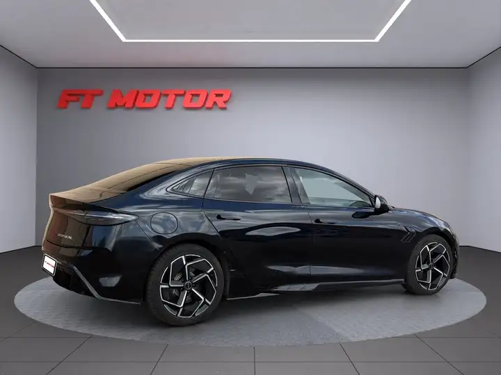 BYD Seal Design RWD 2024, foto 6