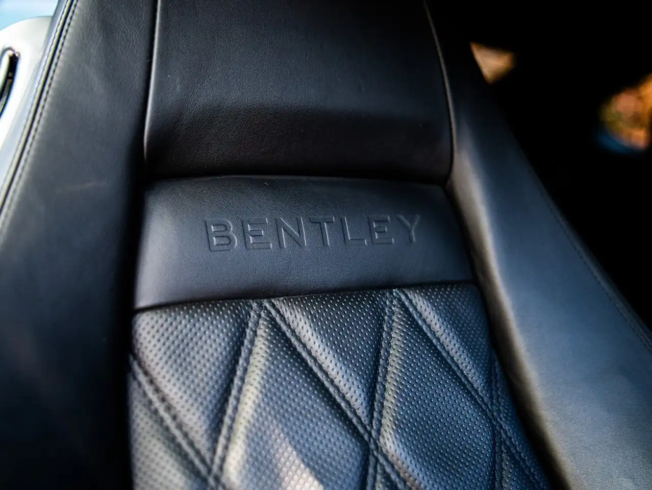 Bentley Continental GT снимка Bentley Continental GT