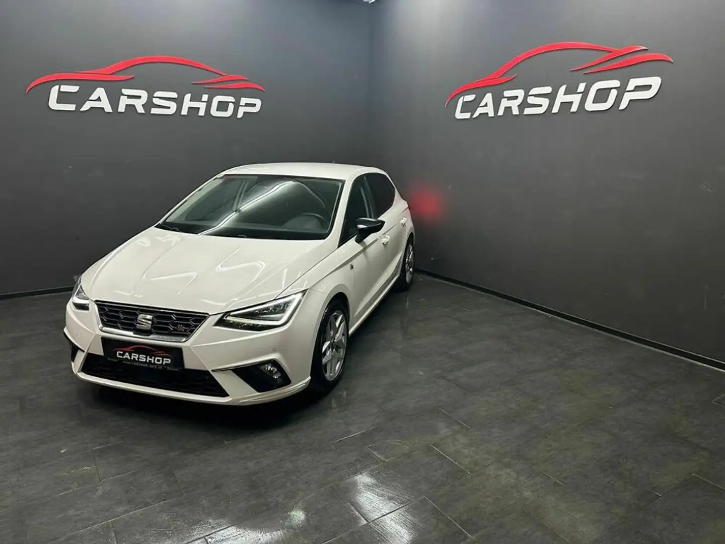 SEAT Ibiza FR DSG Weiß - 2