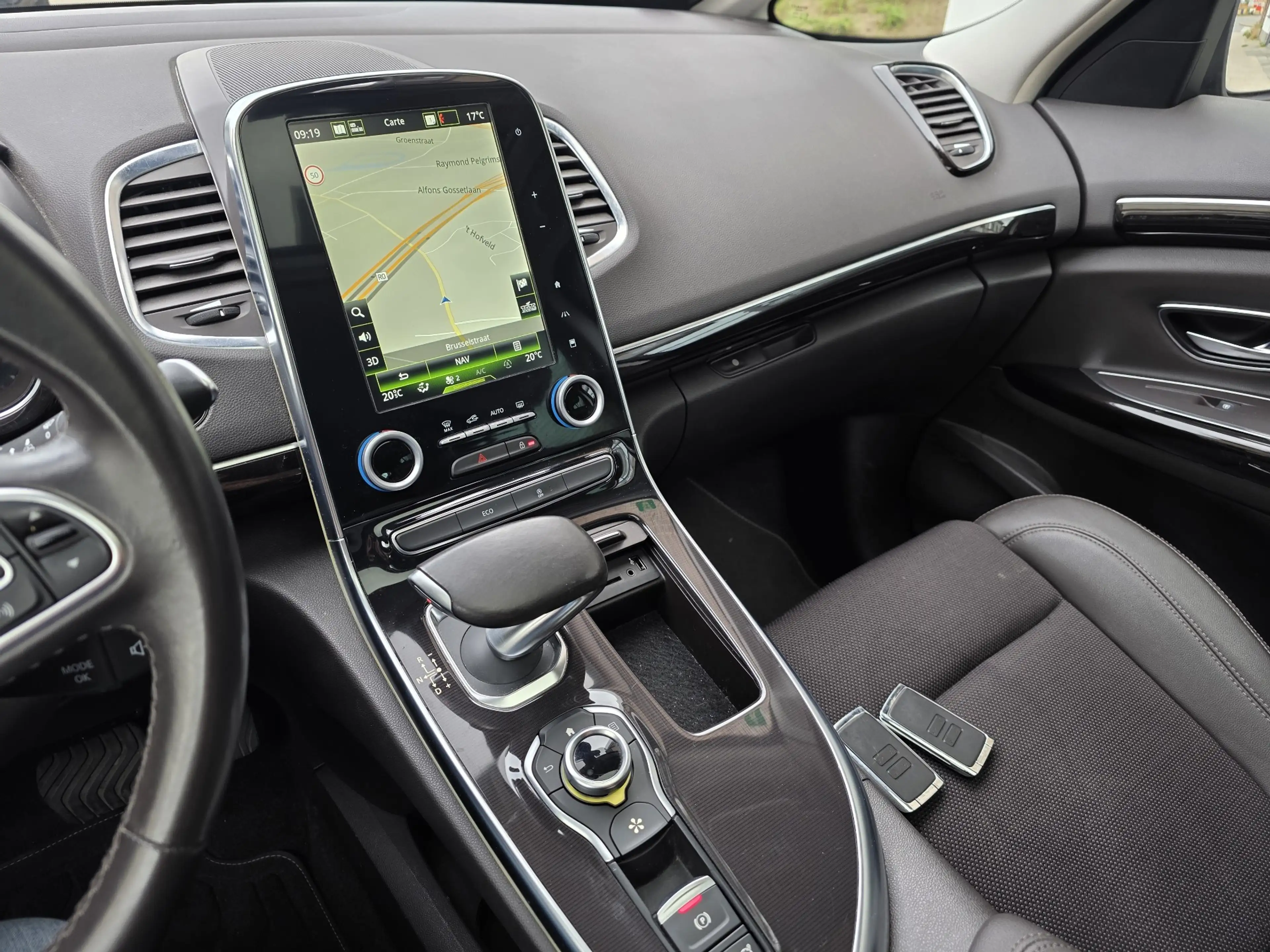 Renault Espace Espace 1.6 TCe Energy Intens EDC — photo 14