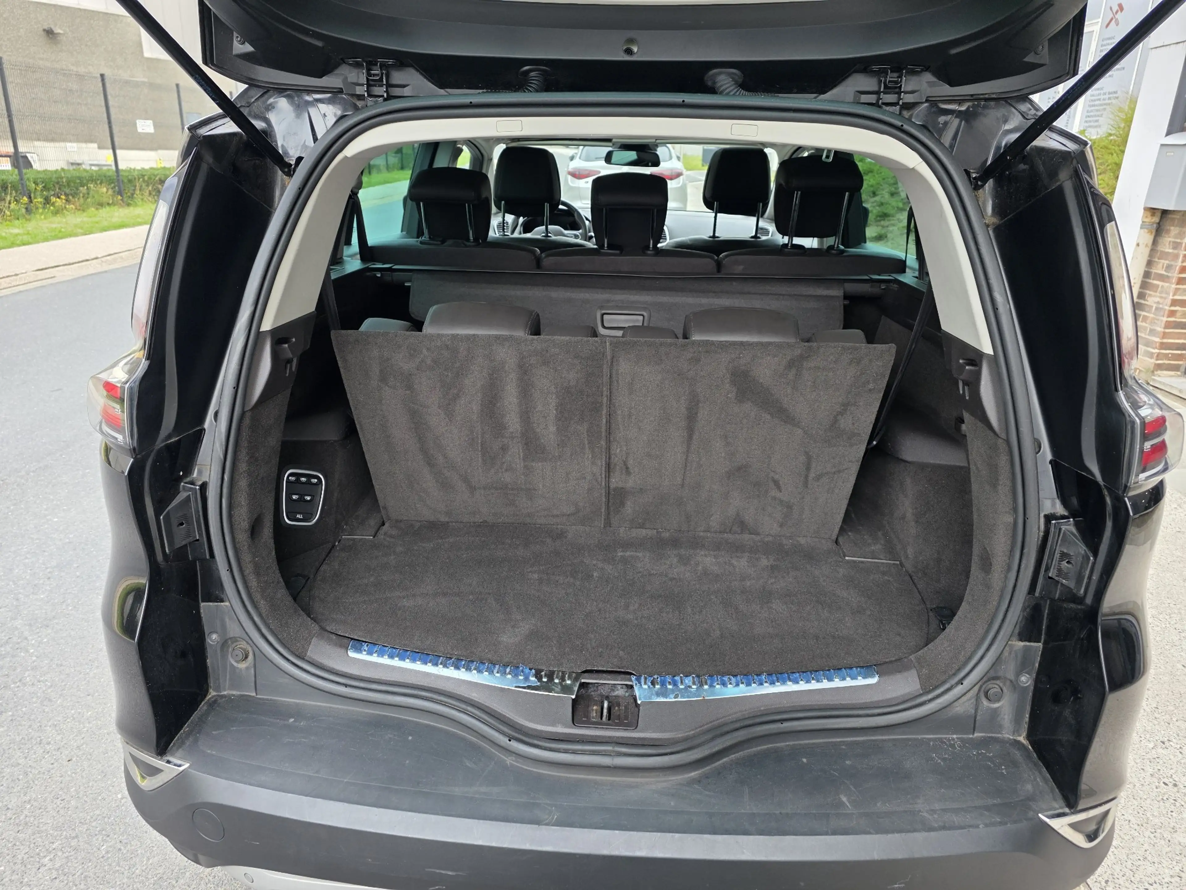 Renault Espace Espace 1.6 TCe Energy Intens EDC — photo 10