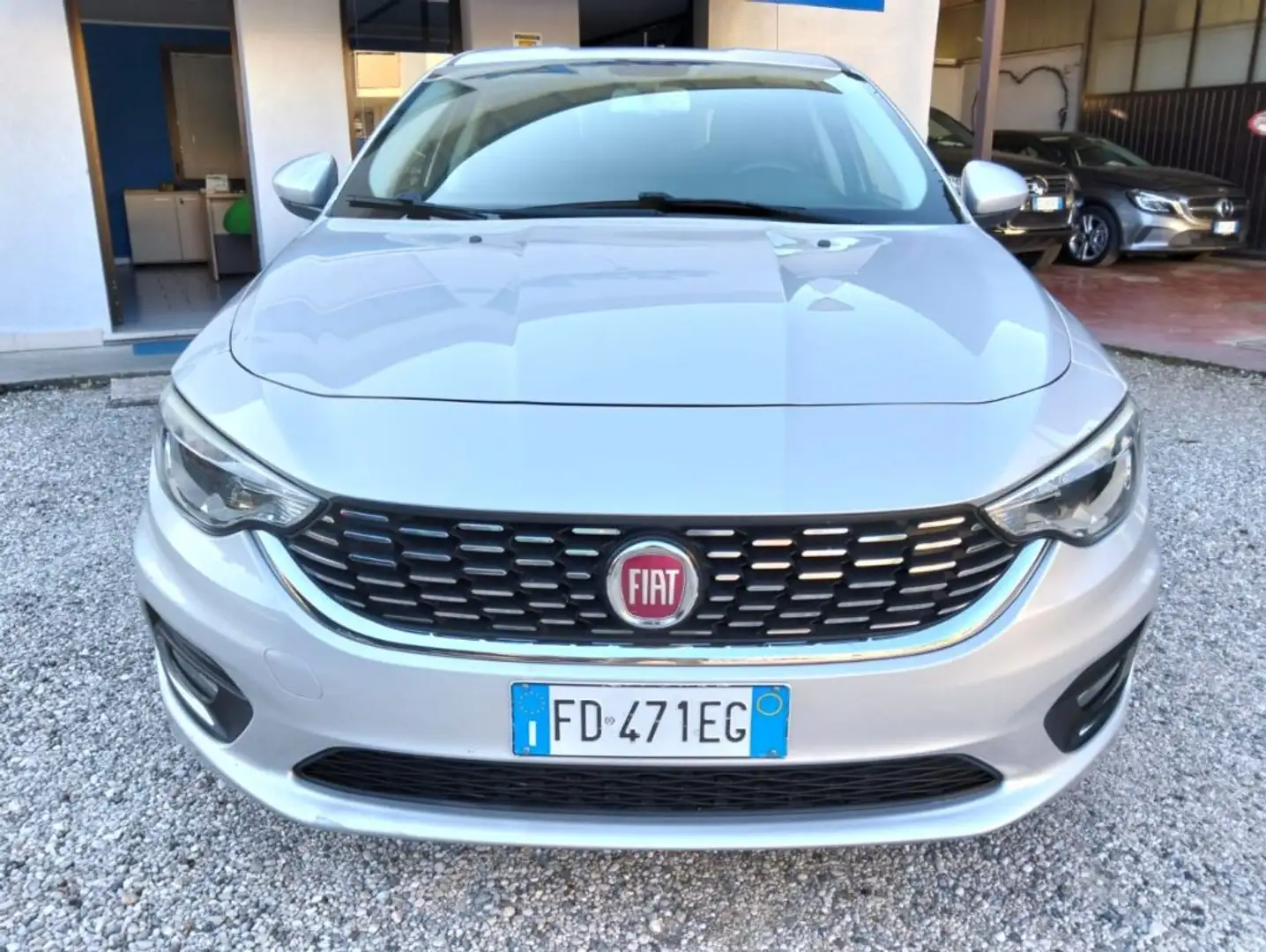 Fiat Tipo 1.6 Mjt 4 porte Opening Edition Argent - 2