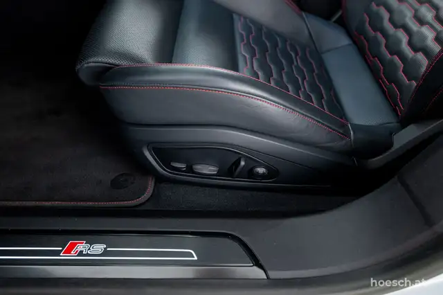 Audi e-tron GT GT RS quattro TRAUMEXTRAS -55% Ansicht 37